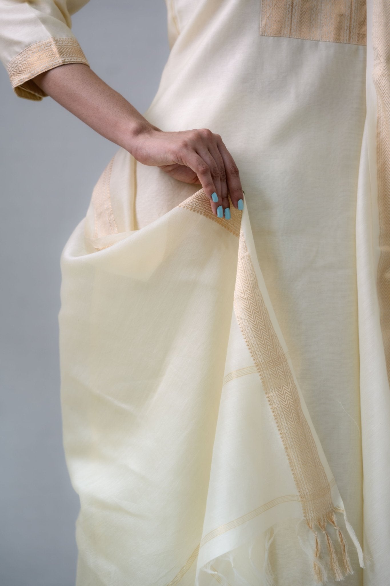 Ivory Maheshwari Silk Round Neck Kurta - Lobha Deepthis