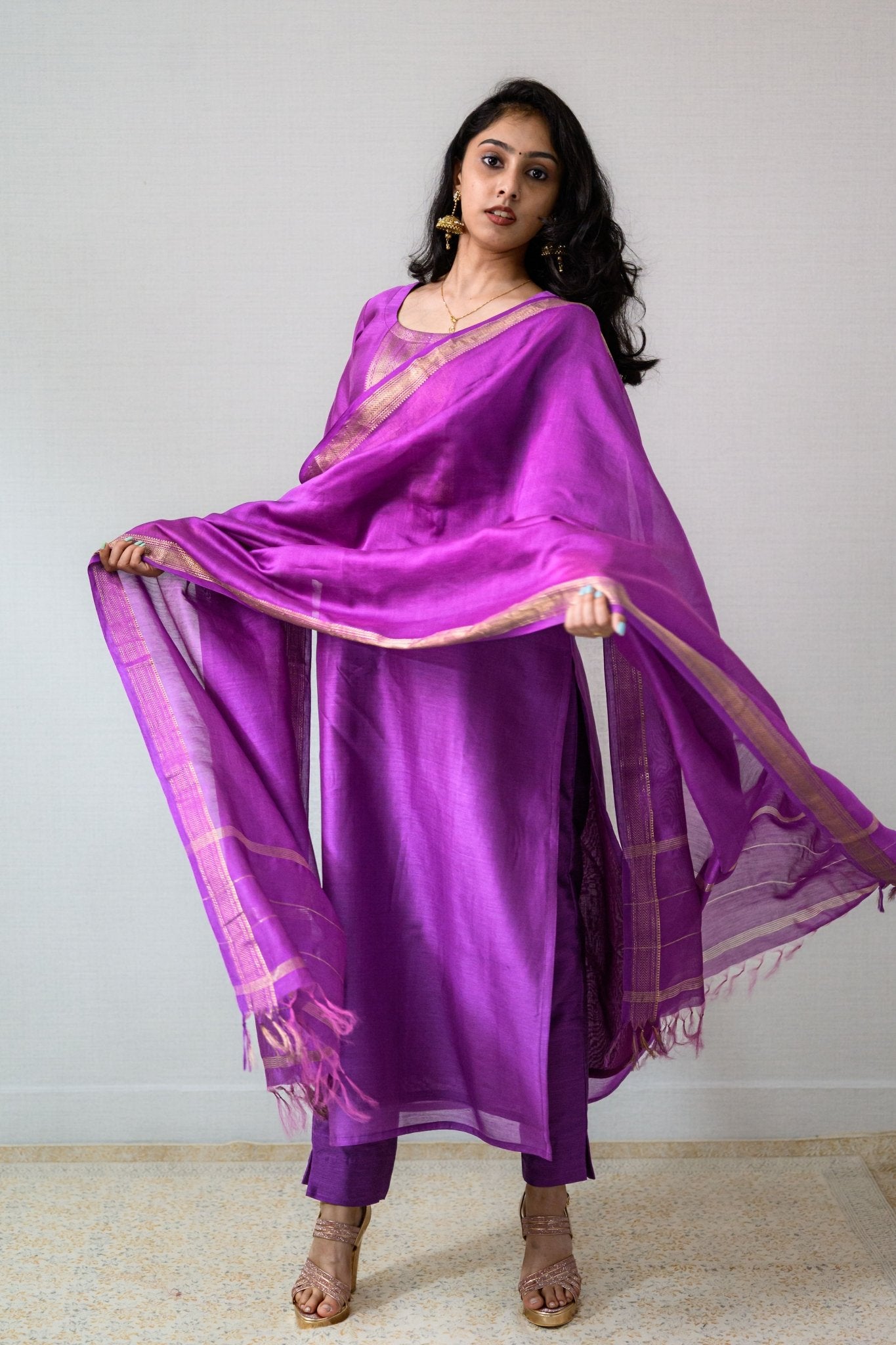 Lavender Maheshwari Silk Dupatta - Lobha Deepthis