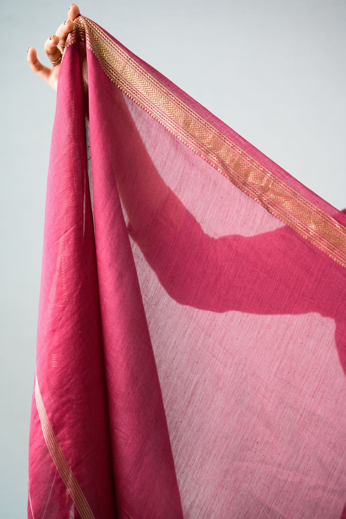 Maroon Maheshwari Silk Dupatta - Lobha Deepthis