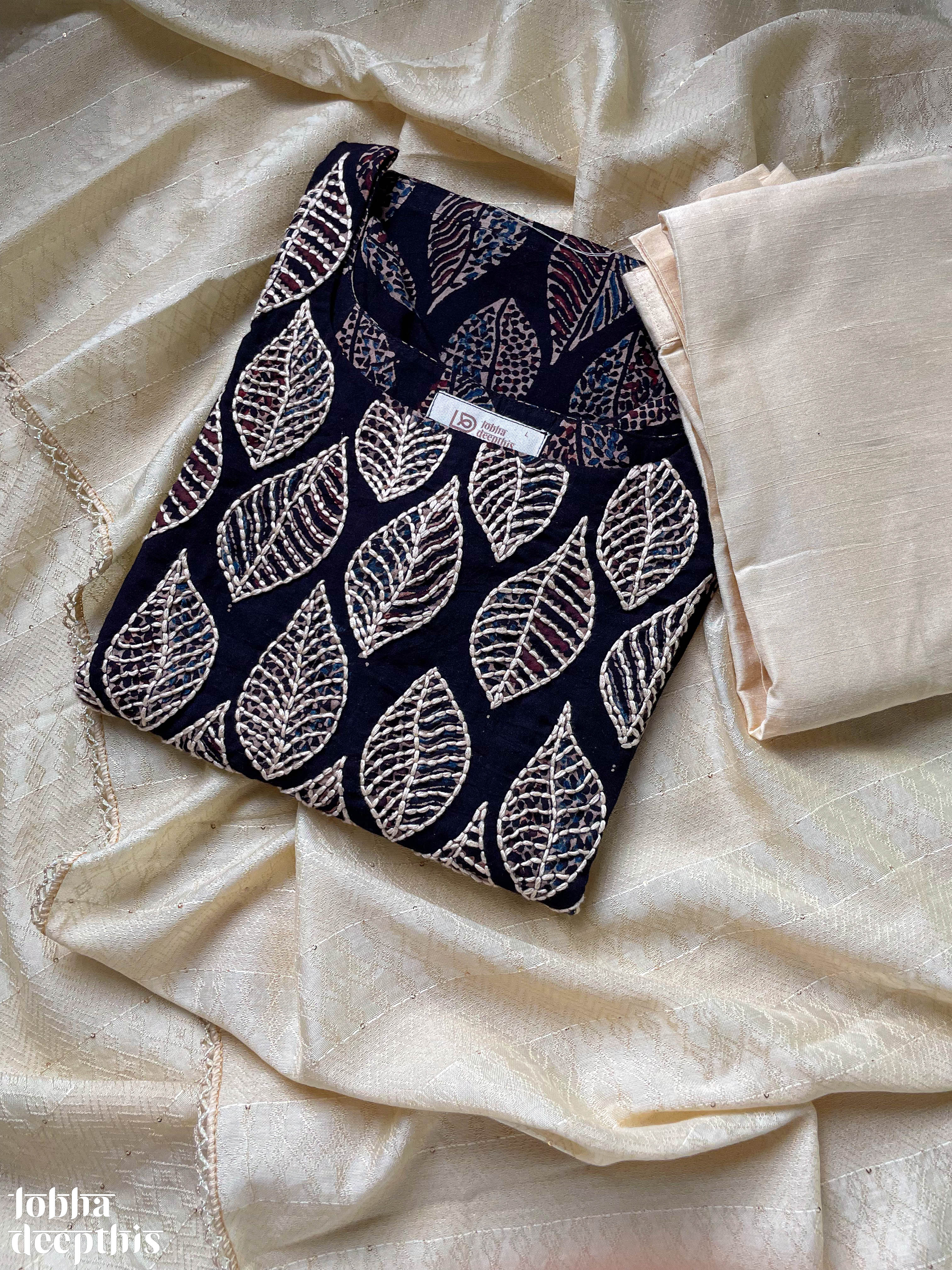 Pure Cotton Kurtas- LobhaDeepthis – Lobha Deepthis
