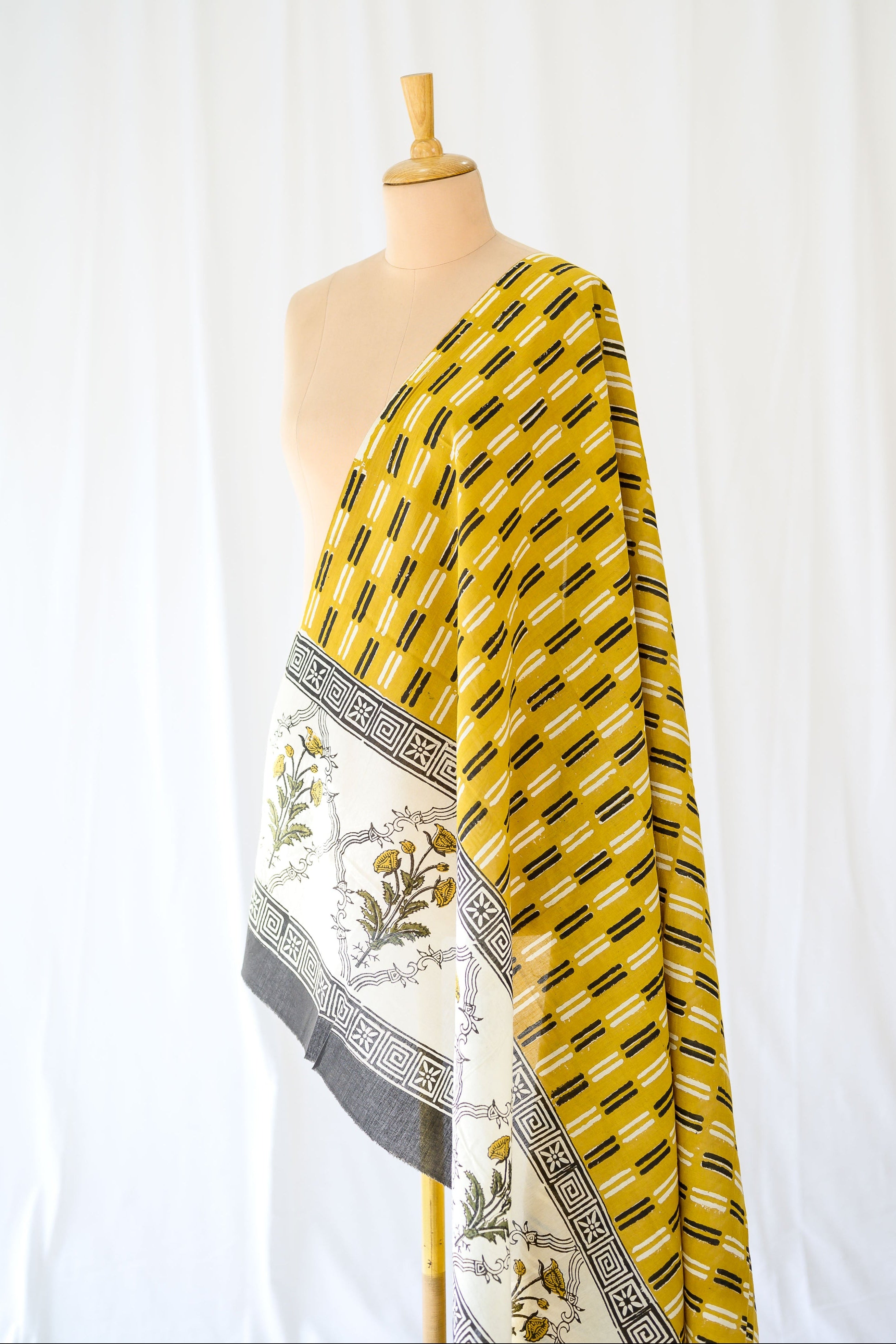Framed Blossoms Bagru Cotton Dupatta