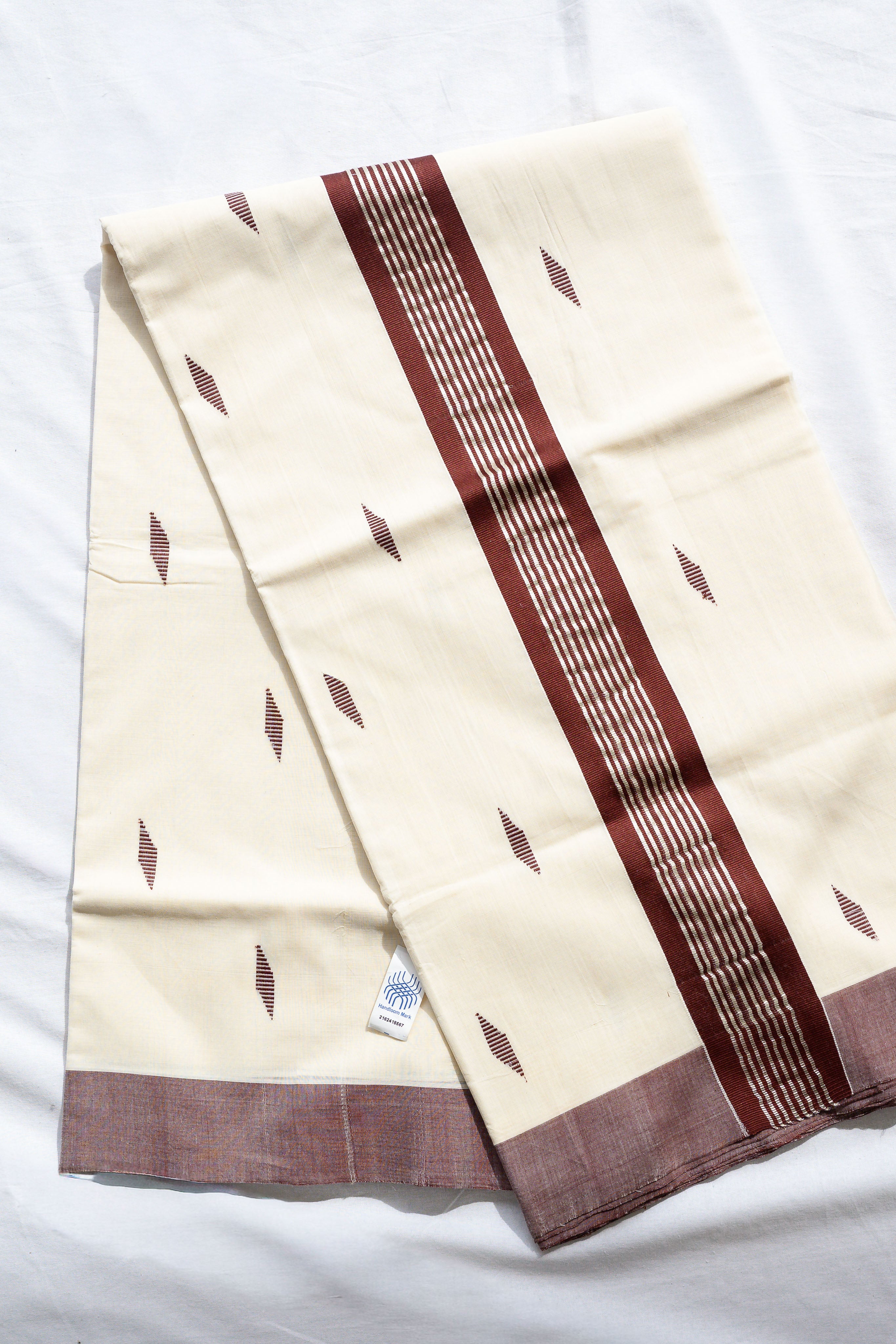 Coffee Brown & Silver Kara Balaramapuram Handloom Saree with Bagru Blouse