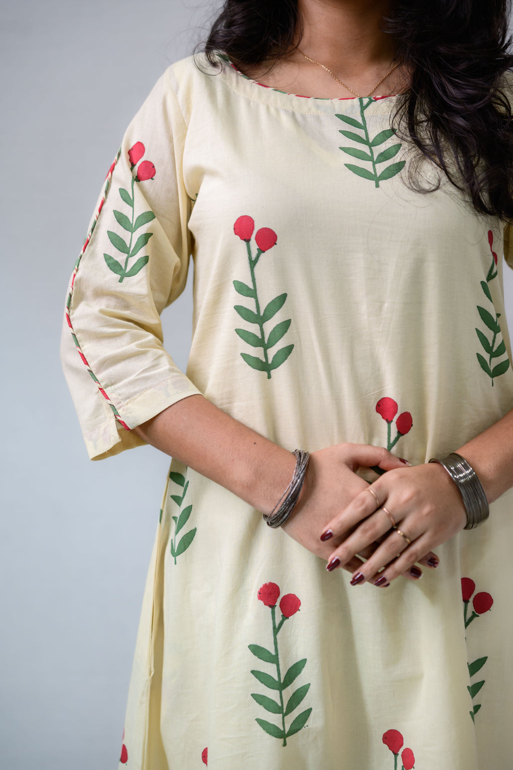 Set of 2- Rose Buds on Cream High Low Kurta & Pants Set