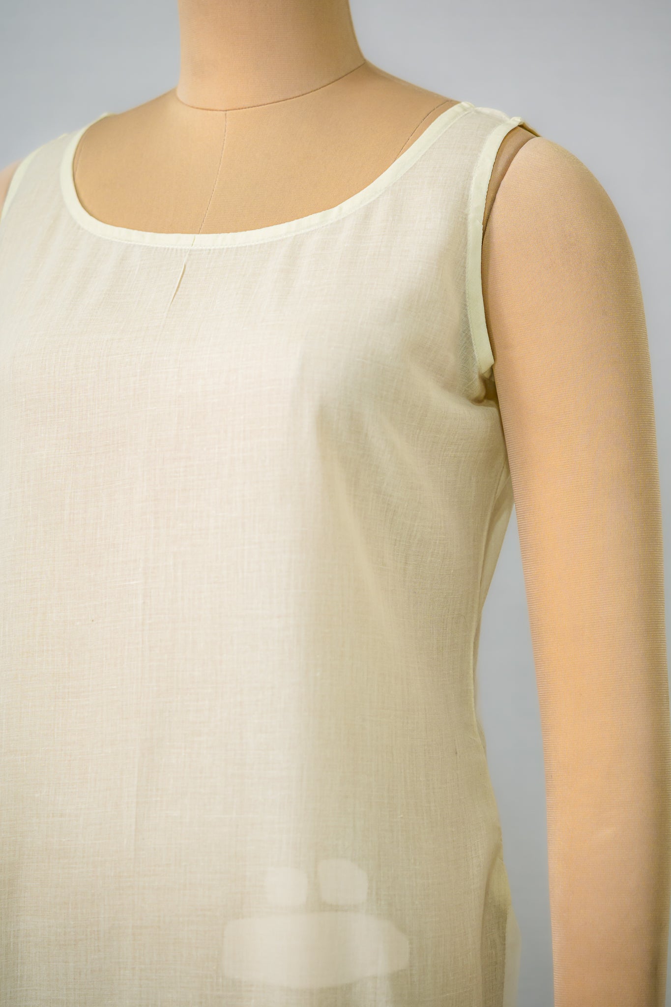 Cotton Cream Round Neck Long Inner Slip