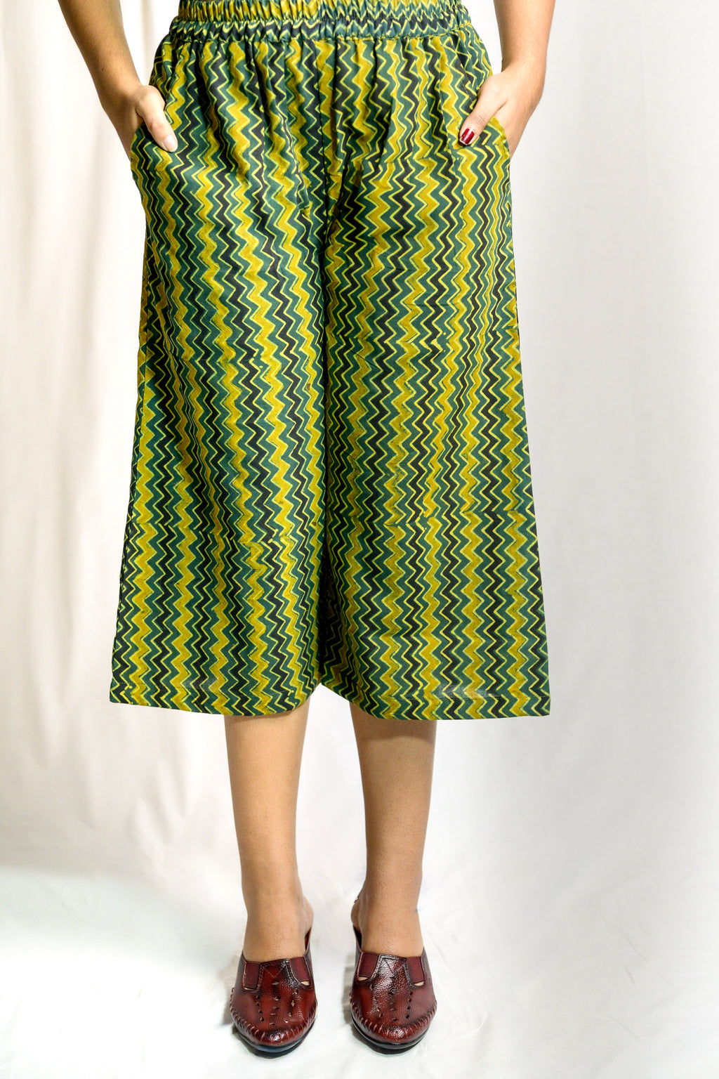 Green-Yellow Zig Zag Ajrakh Short Palazzo