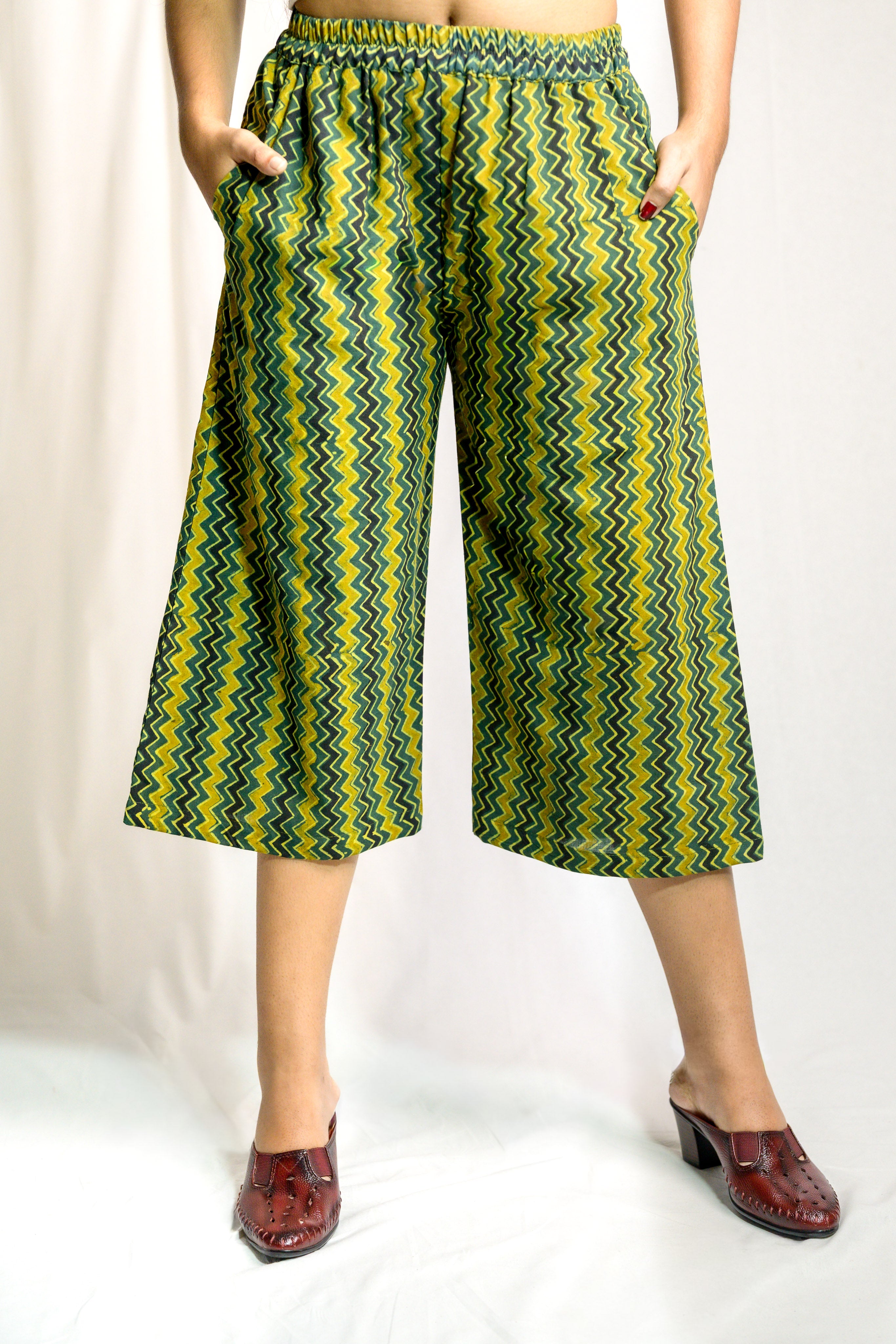 Green-Yellow Zig Zag Ajrakh Short Palazzo