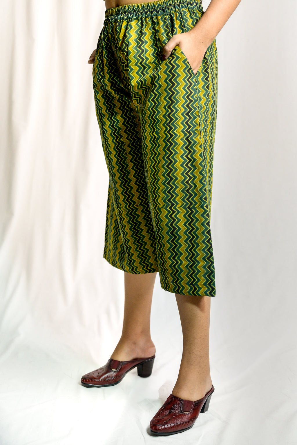 Green-Yellow Zig Zag Ajrakh Short Palazzo