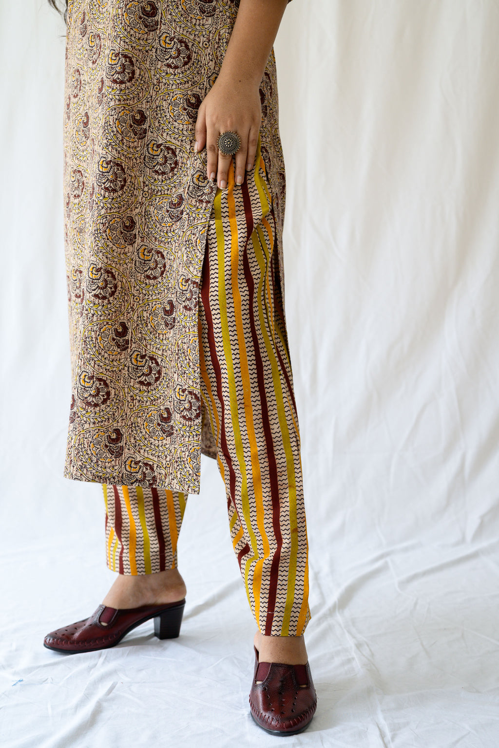 Set of 2- Champaka Kalamkari Kurta & Pants Set