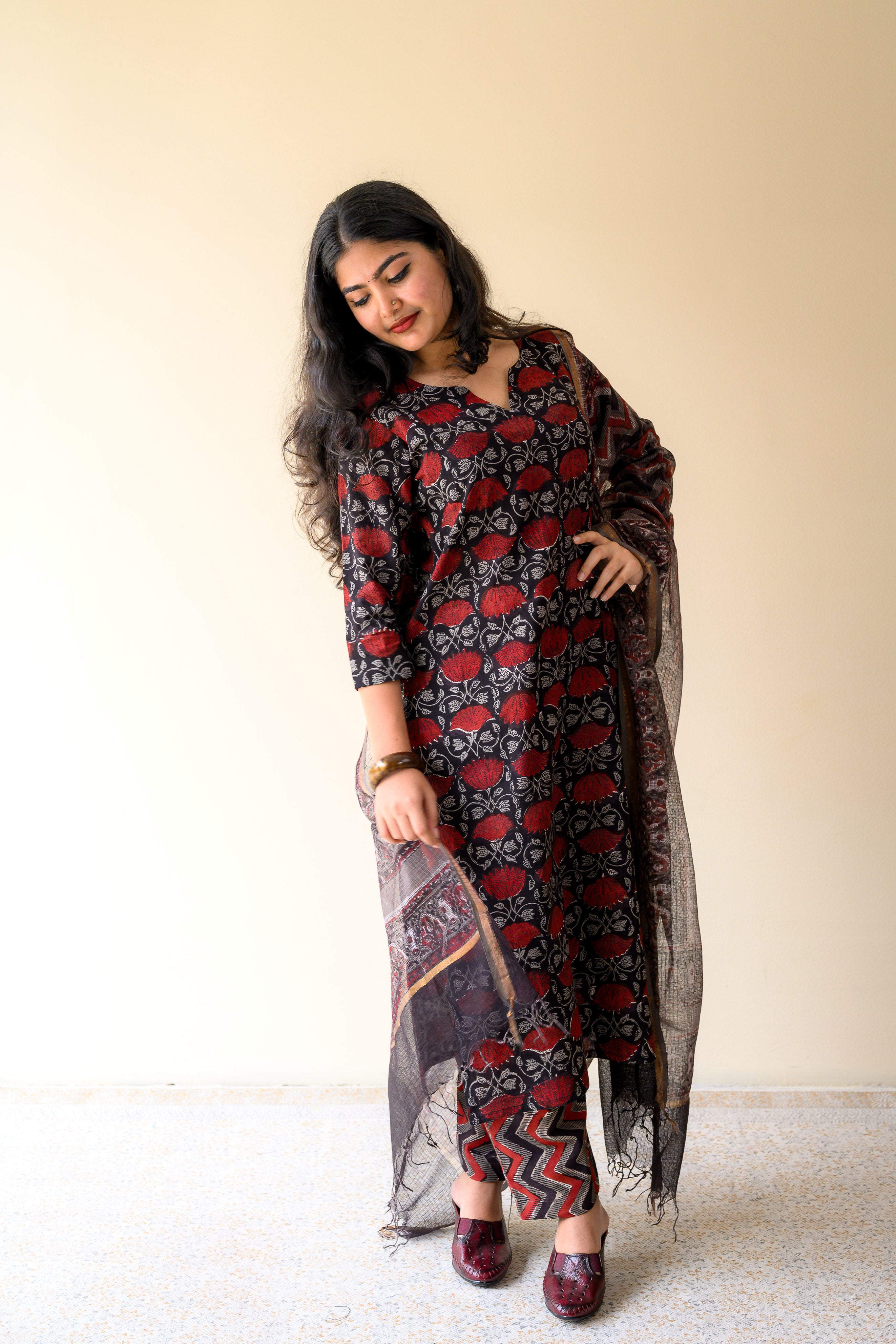 Zohra Black Dabu Hand Print Kota Doria Dupatta