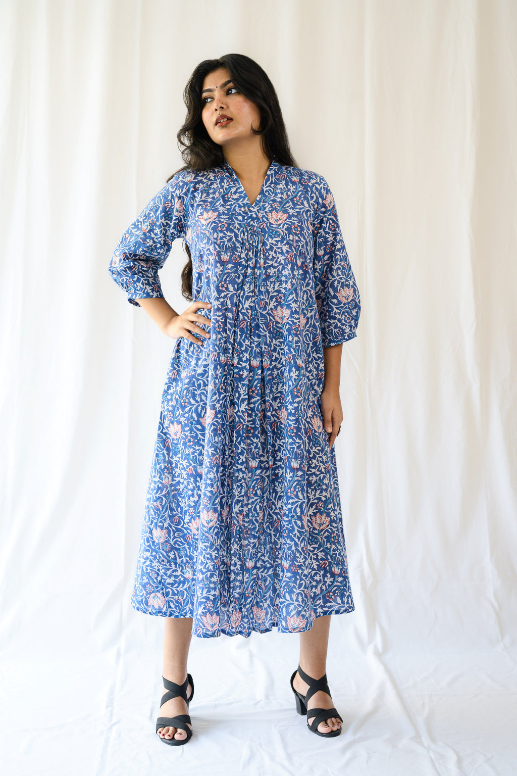 Della Sanganeri Dress