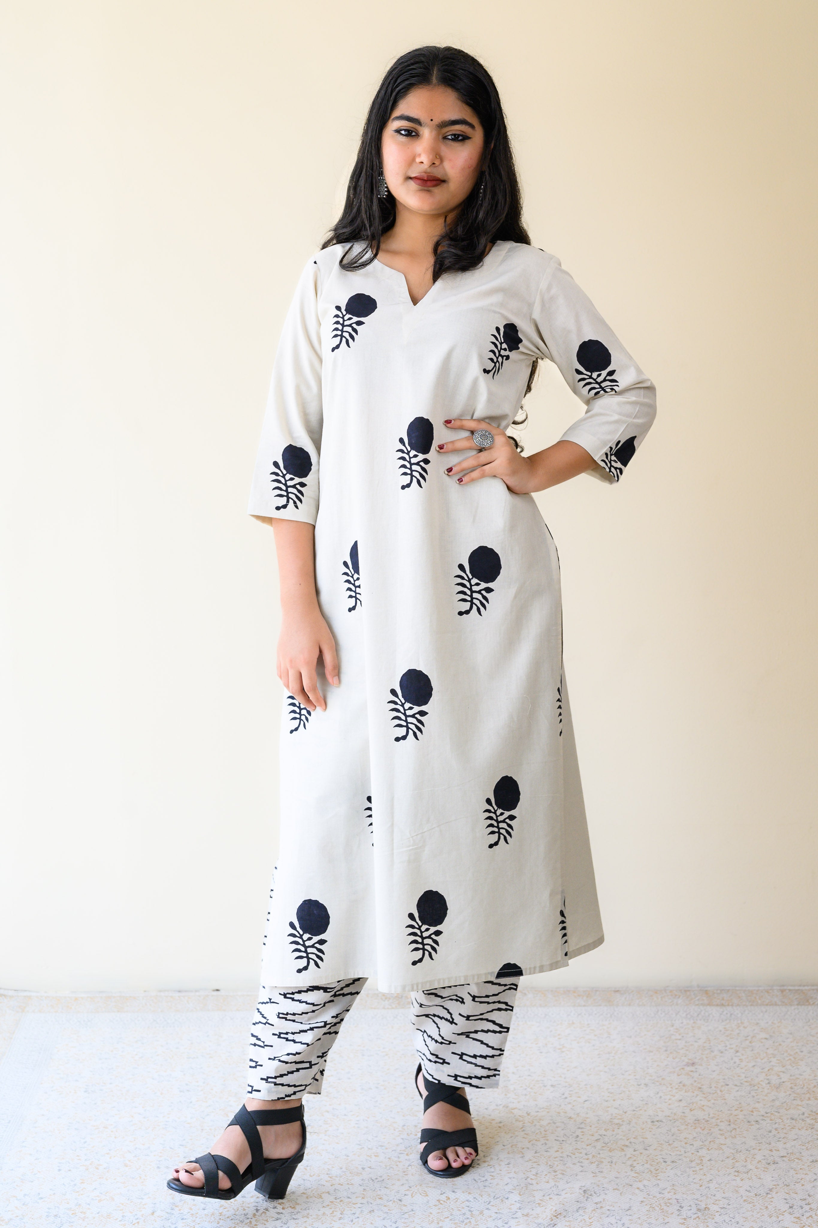 Set of 2- Raaheli Handblock Cotton Kurta & Pants Set