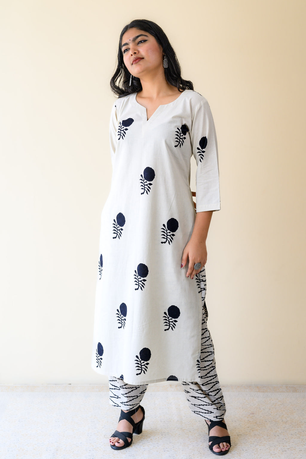 Set of 2- Raaheli Handblock Cotton Kurta & Pants Set