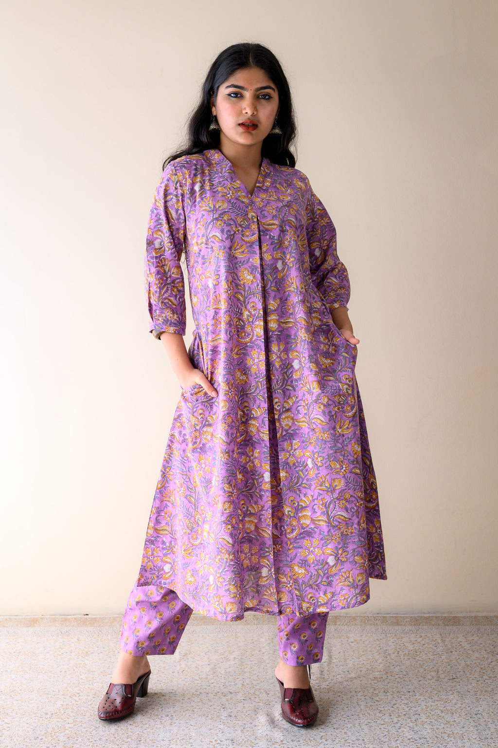 Set of 2- Piyu Lilac Sanganeri Cotton Kurta & Pants Set