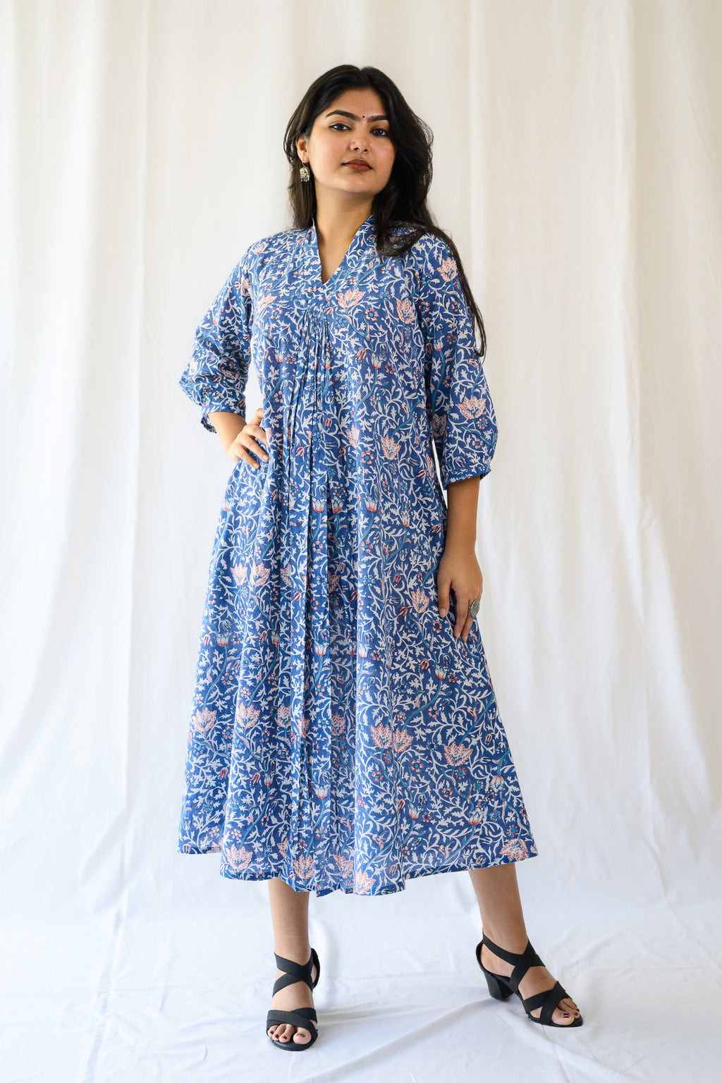 Della Sanganeri Dress