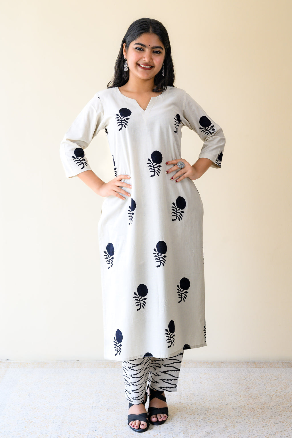 Set of 2- Raaheli Handblock Cotton Kurta & Pants Set