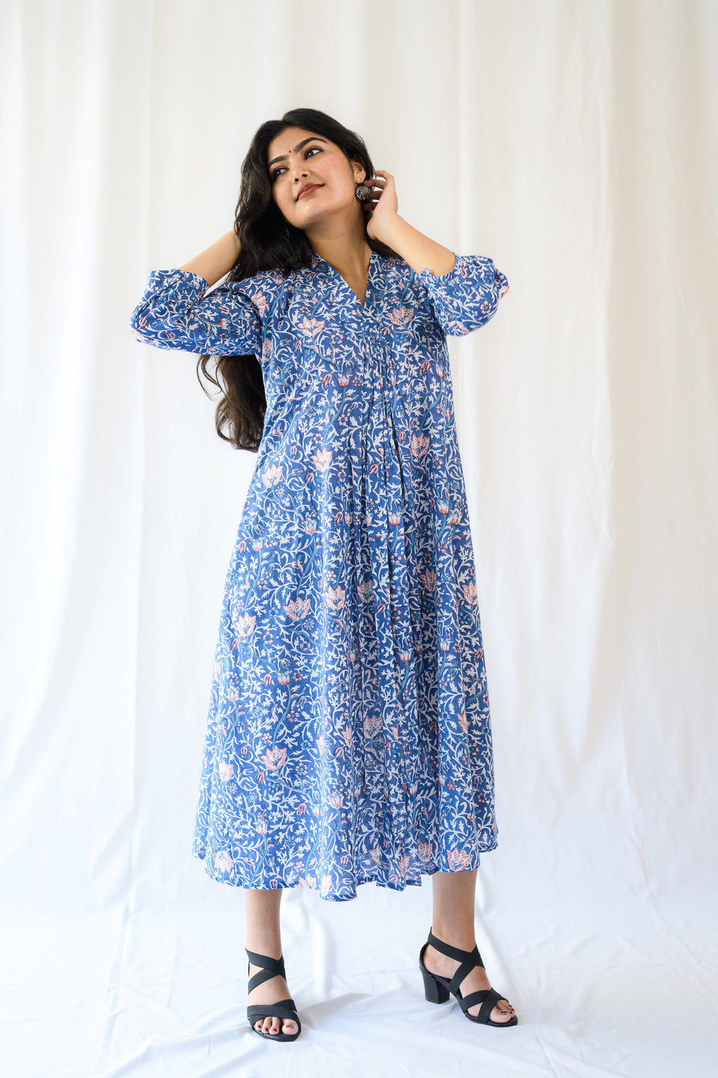 Della Sanganeri Dress
