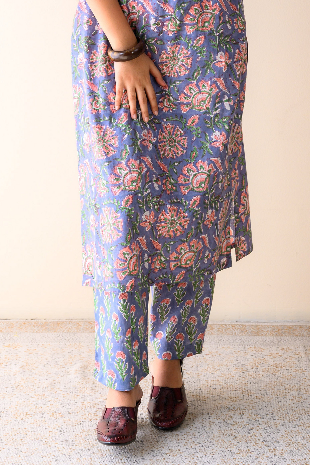 Set of 2- Saba Sanganeri Cotton Kurta & Pants Set