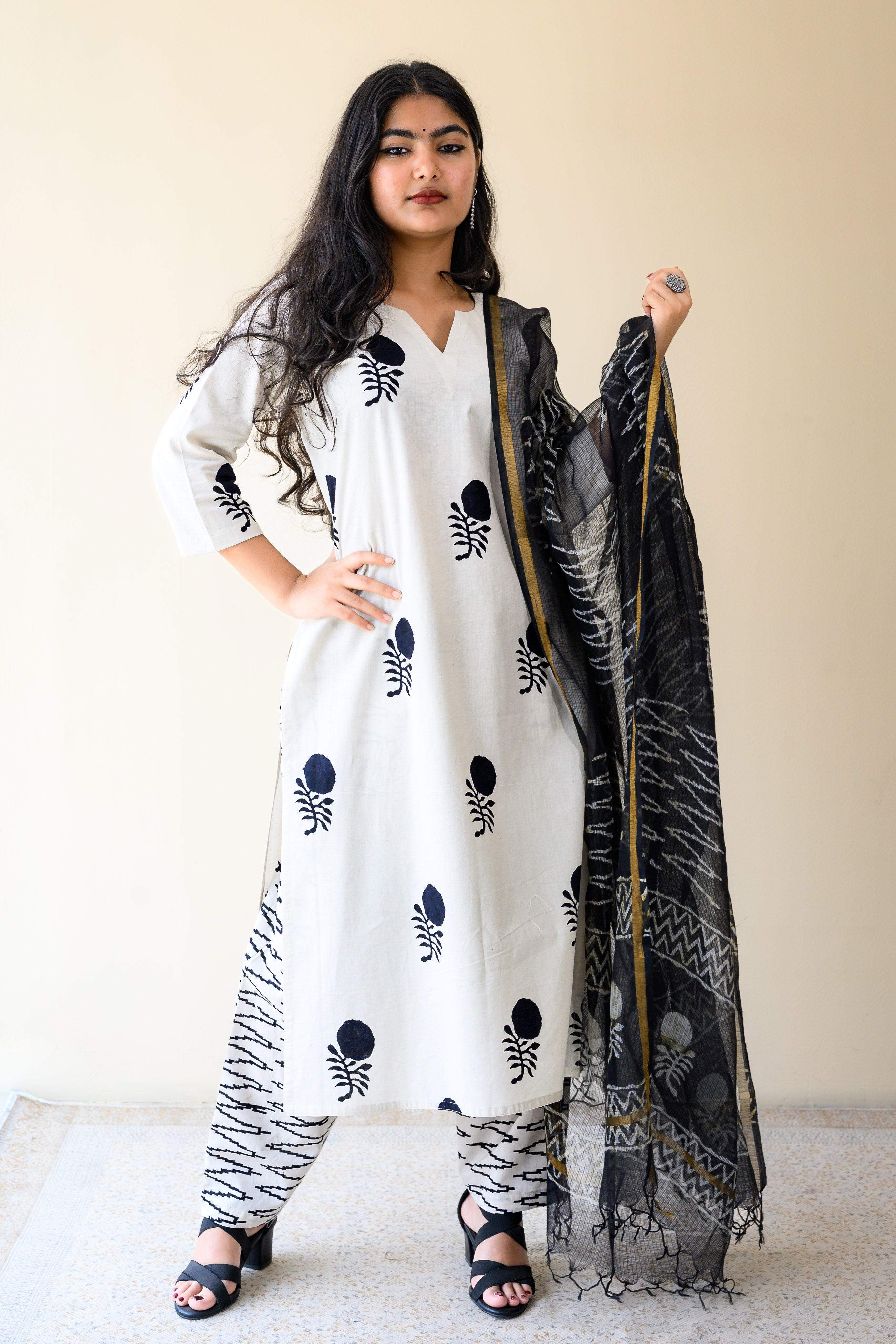 Set of 2- Raaheli Handblock Cotton Kurta & Pants Set