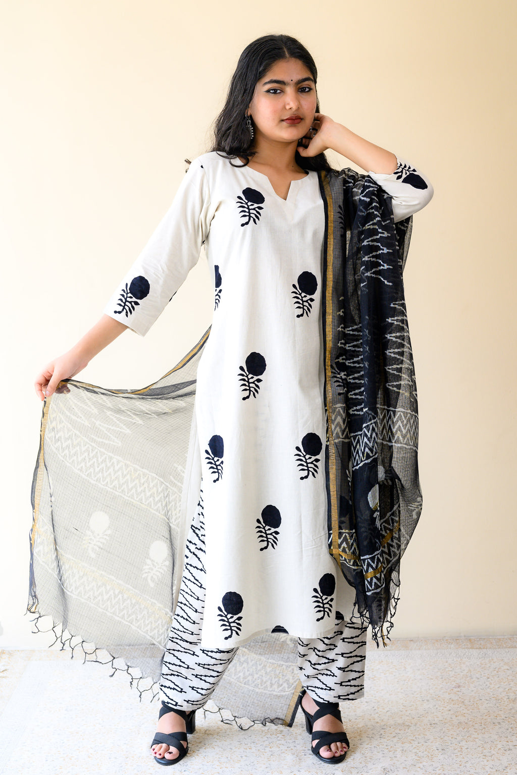 Set of 2- Raaheli Handblock Cotton Kurta & Pants Set