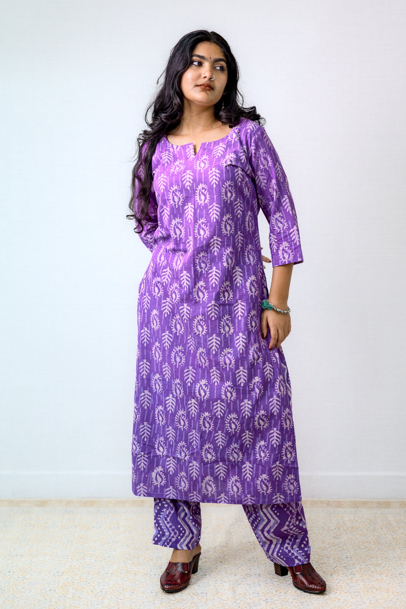 Set of 2- Lavender Bagru Straight Kurta and Pants