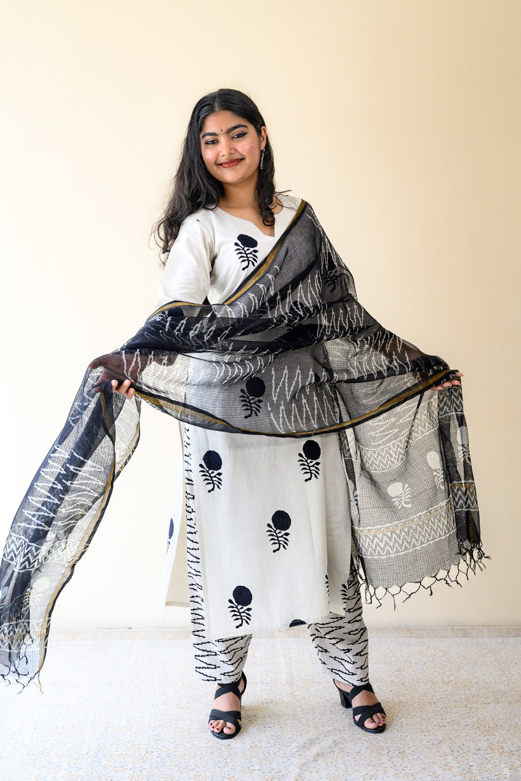 Set of 2- Raaheli Handblock Cotton Kurta & Pants Set