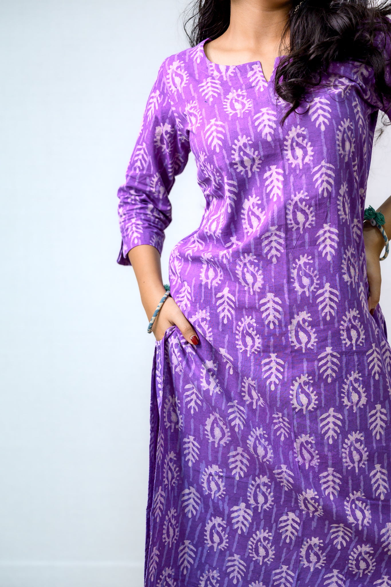 Set of 2- Lavender Bagru Straight Kurta and Pants