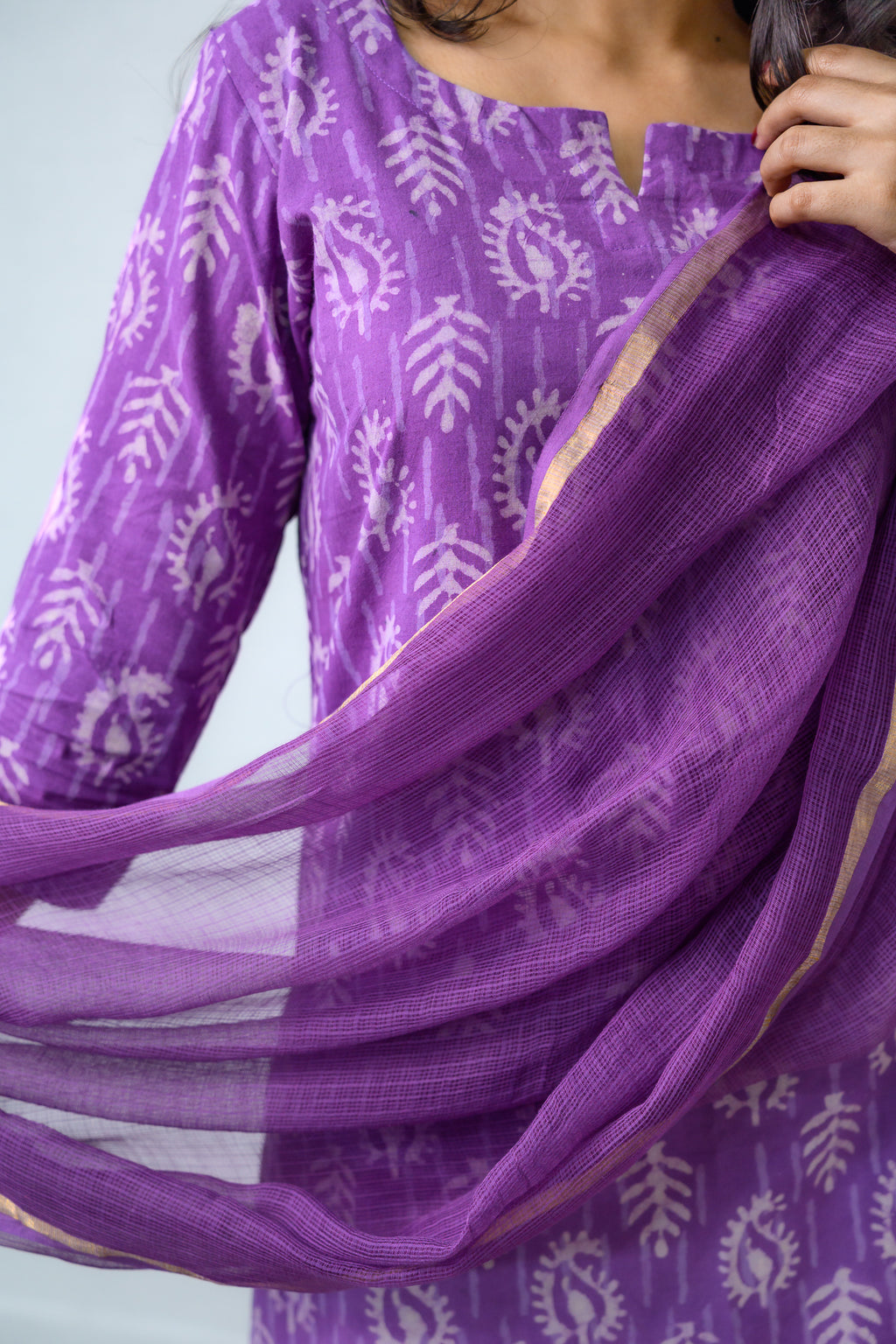Set of 2- Lavender Bagru Straight Kurta and Pants
