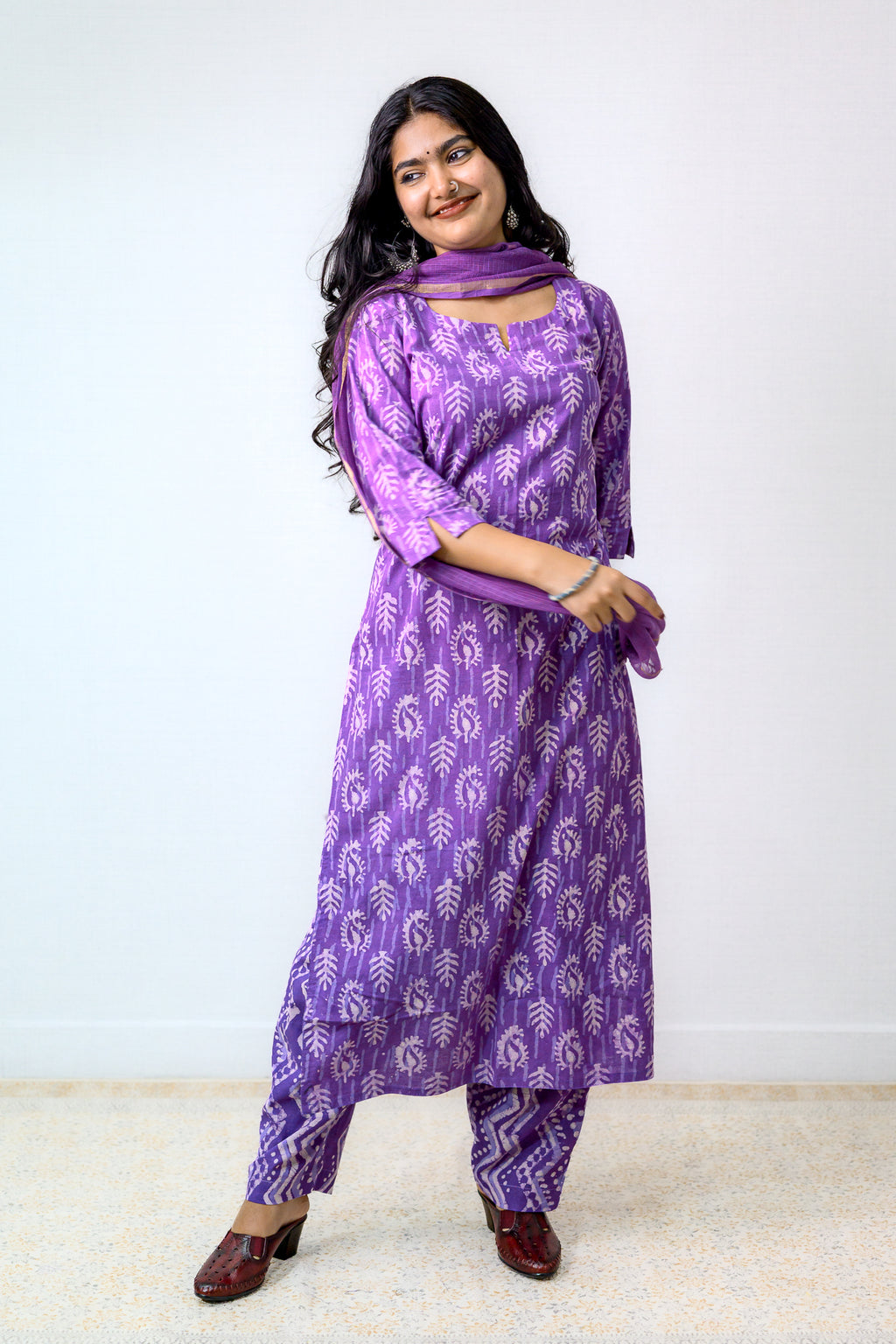 Set of 2- Lavender Bagru Straight Kurta and Pants