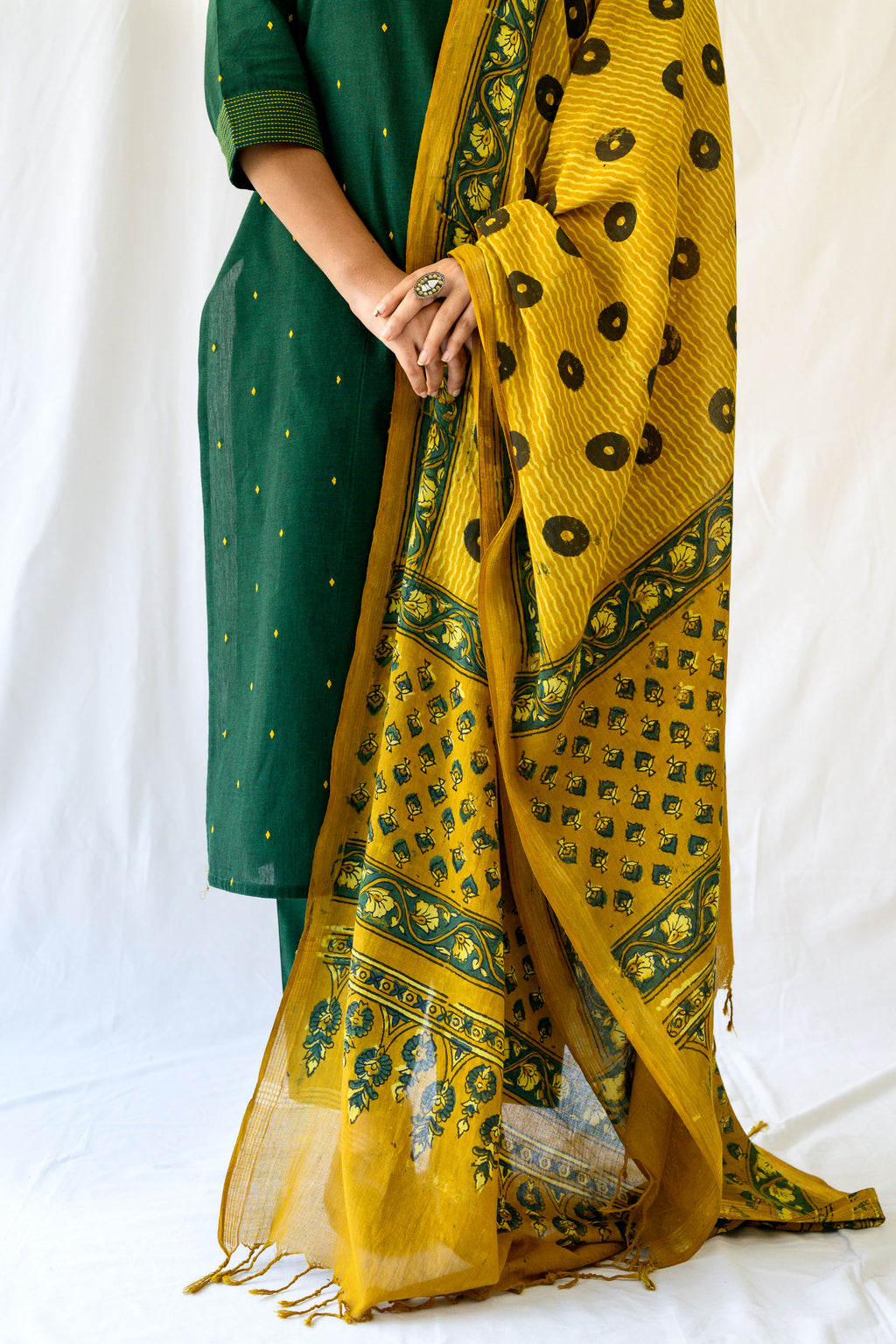 Set of 2- Kadali South Cotton Kurta & Pants Set