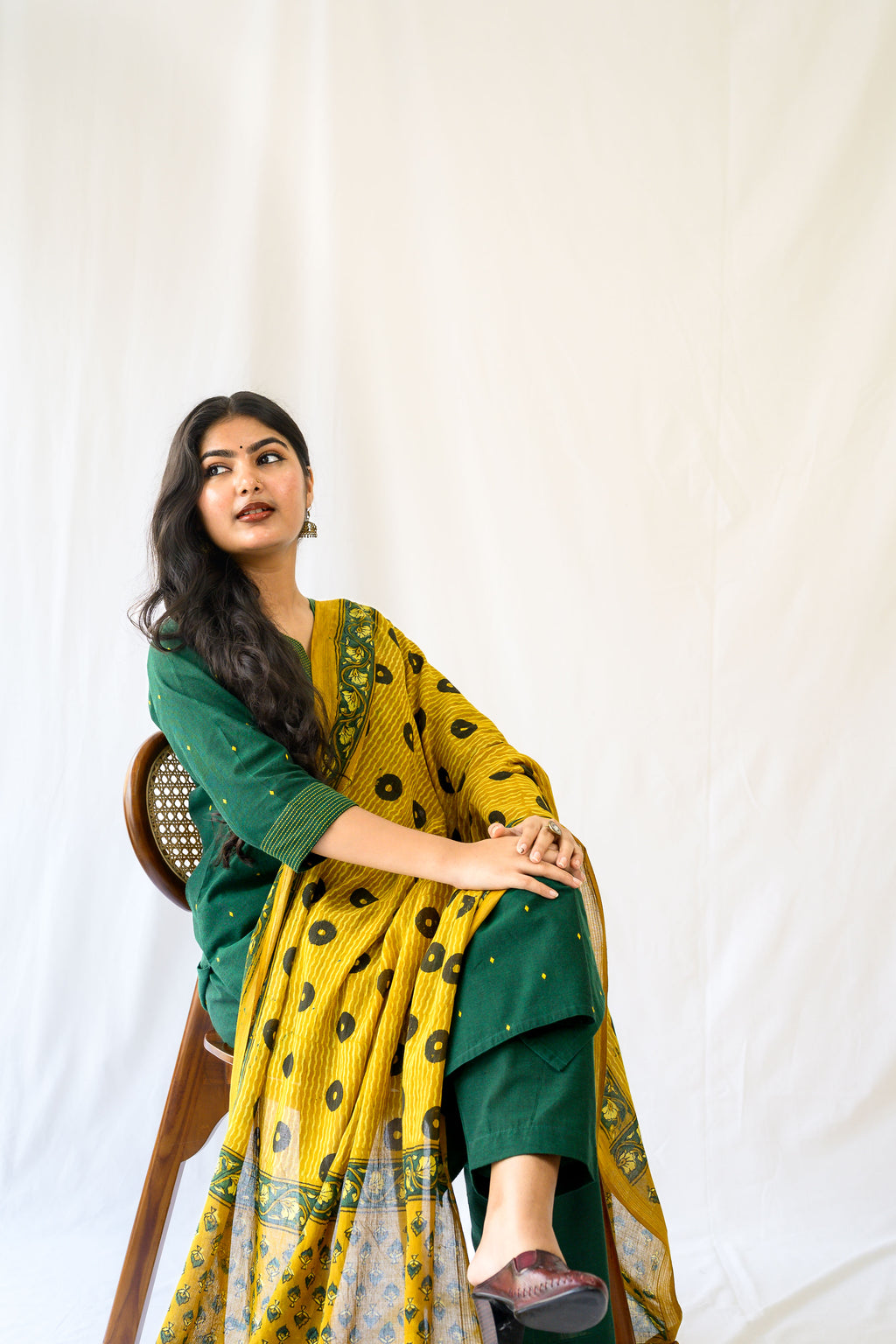 Set of 2- Kadali South Cotton Kurta & Pants Set