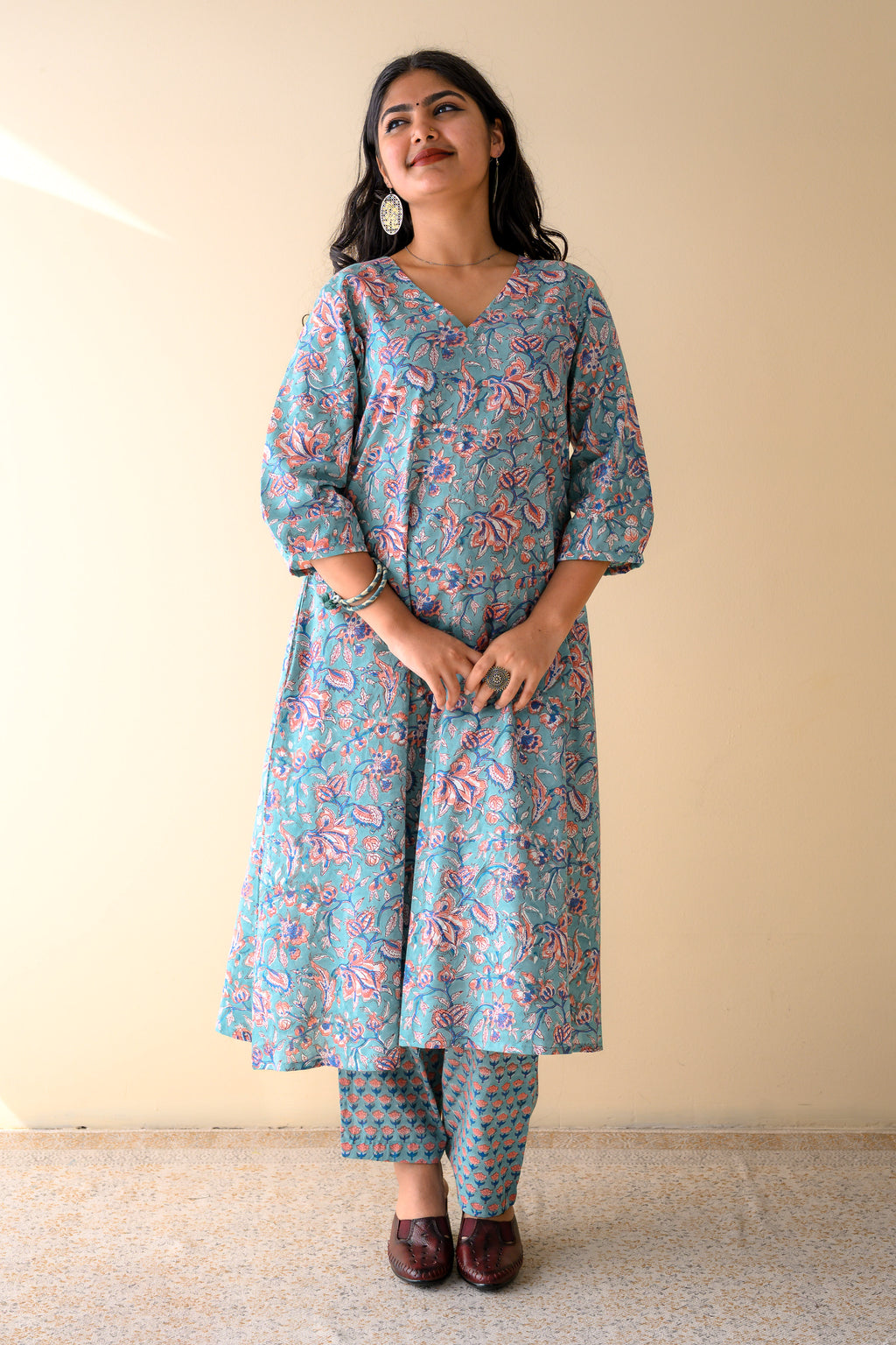 Set of 2- Ferozi Blue Sanganeri Cotton Kurta & Pants Set