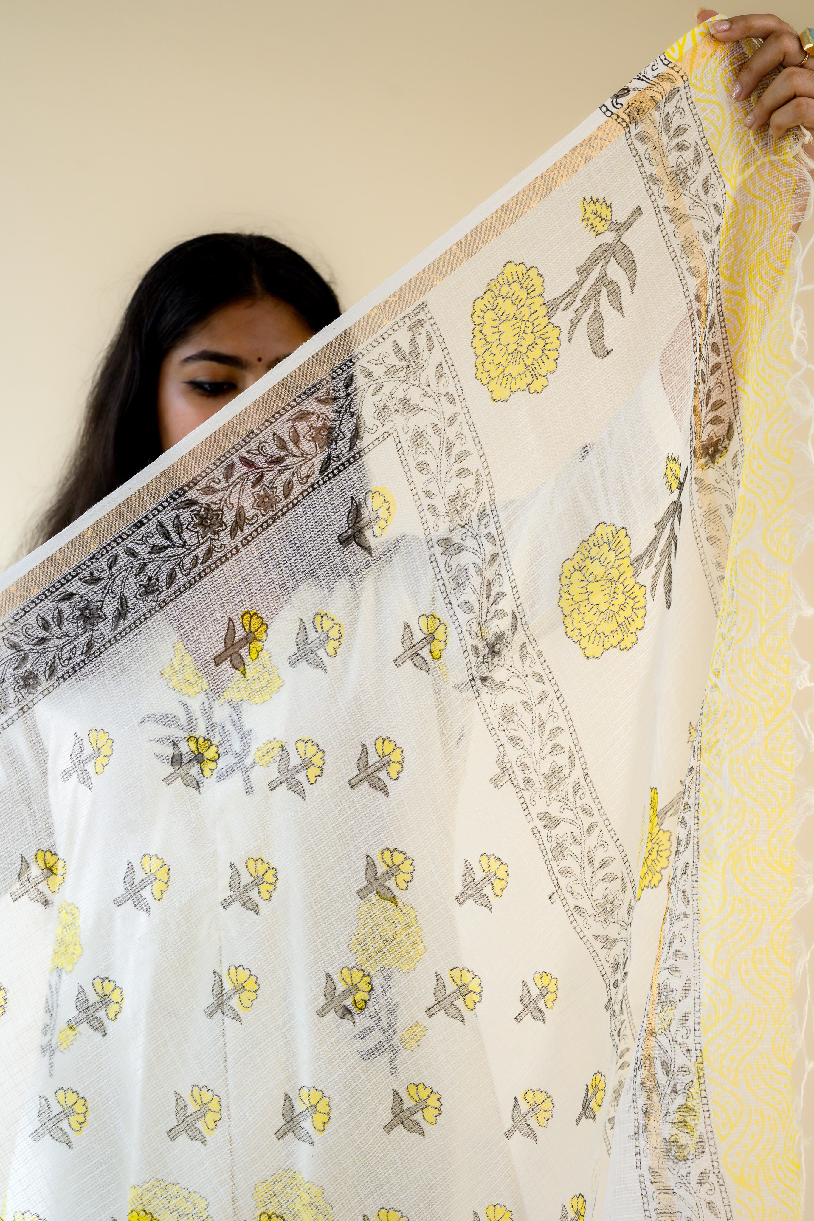 Yellow Florets on Cream Sanganeri Kota Doria Dupatta