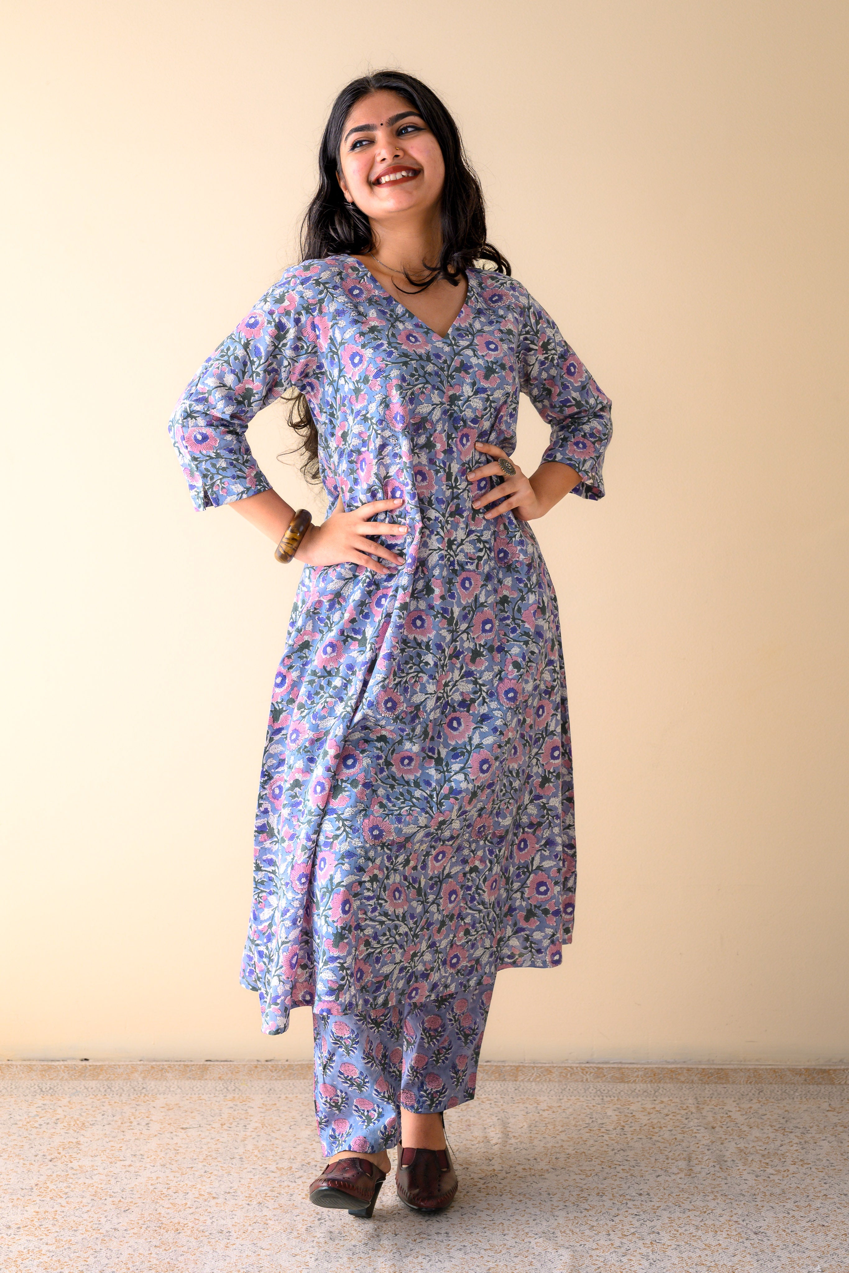 Set of 2- Fiza Blue Sanganeri Cotton Kurta & Pants Set