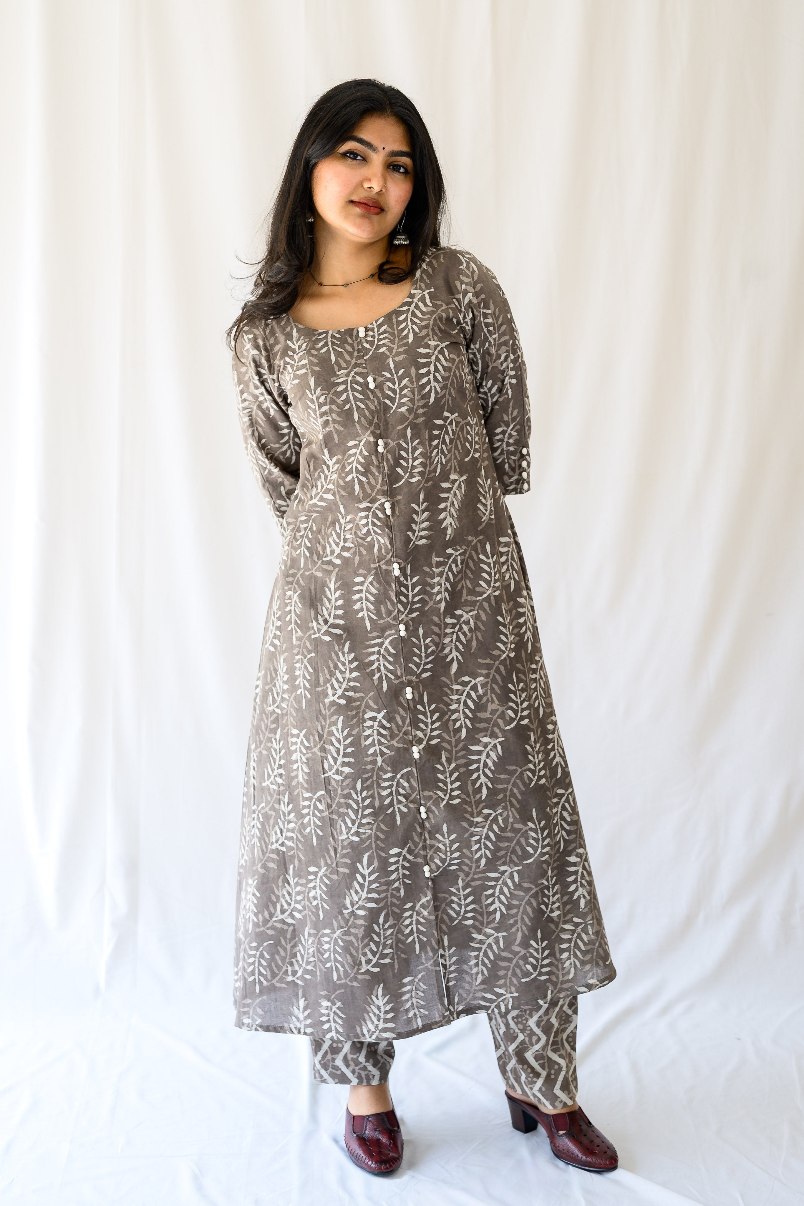 Set of 2- Stone Bagru Aline Kurta & Pants Set