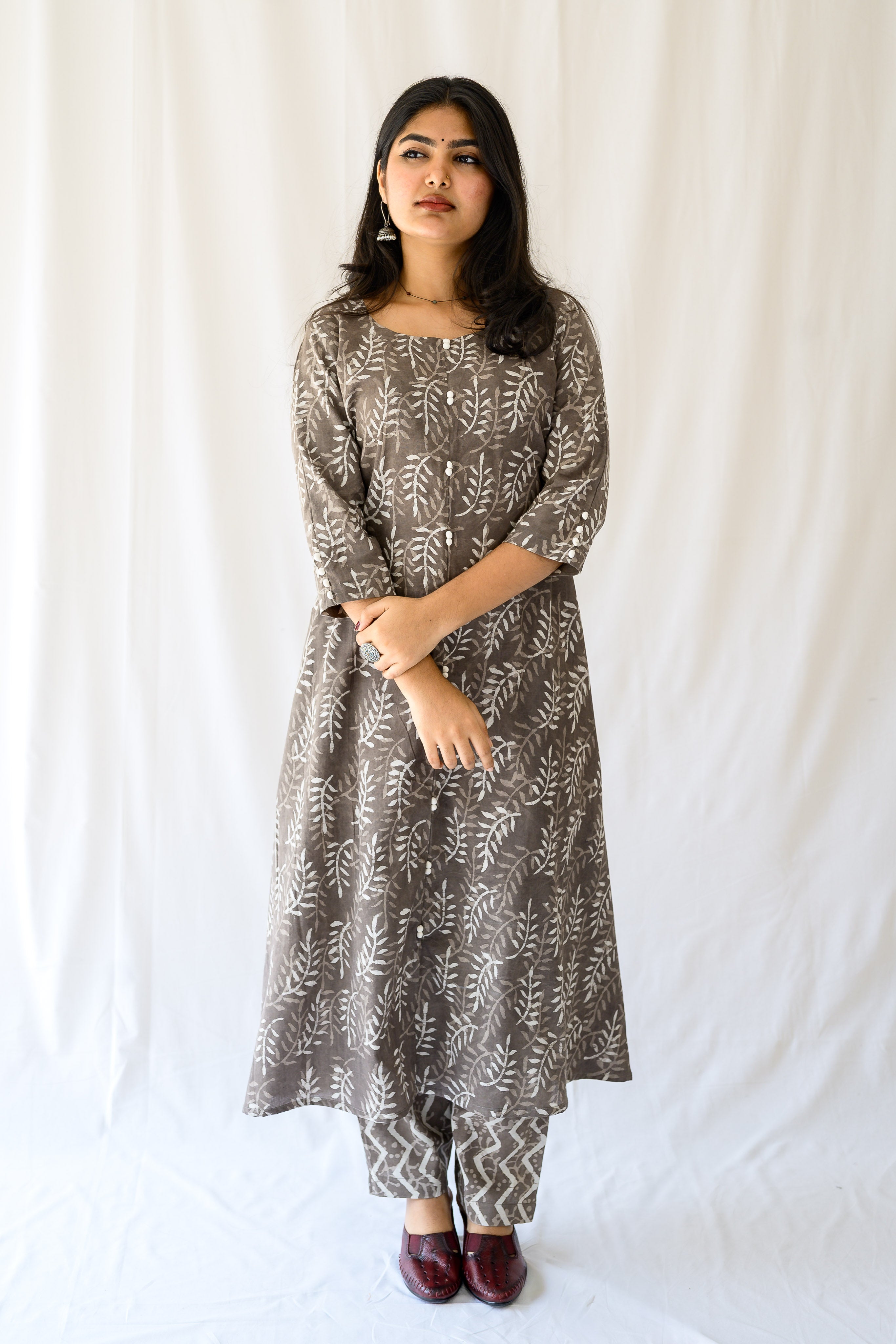 Set of 2- Stone Bagru Aline Kurta & Pants Set