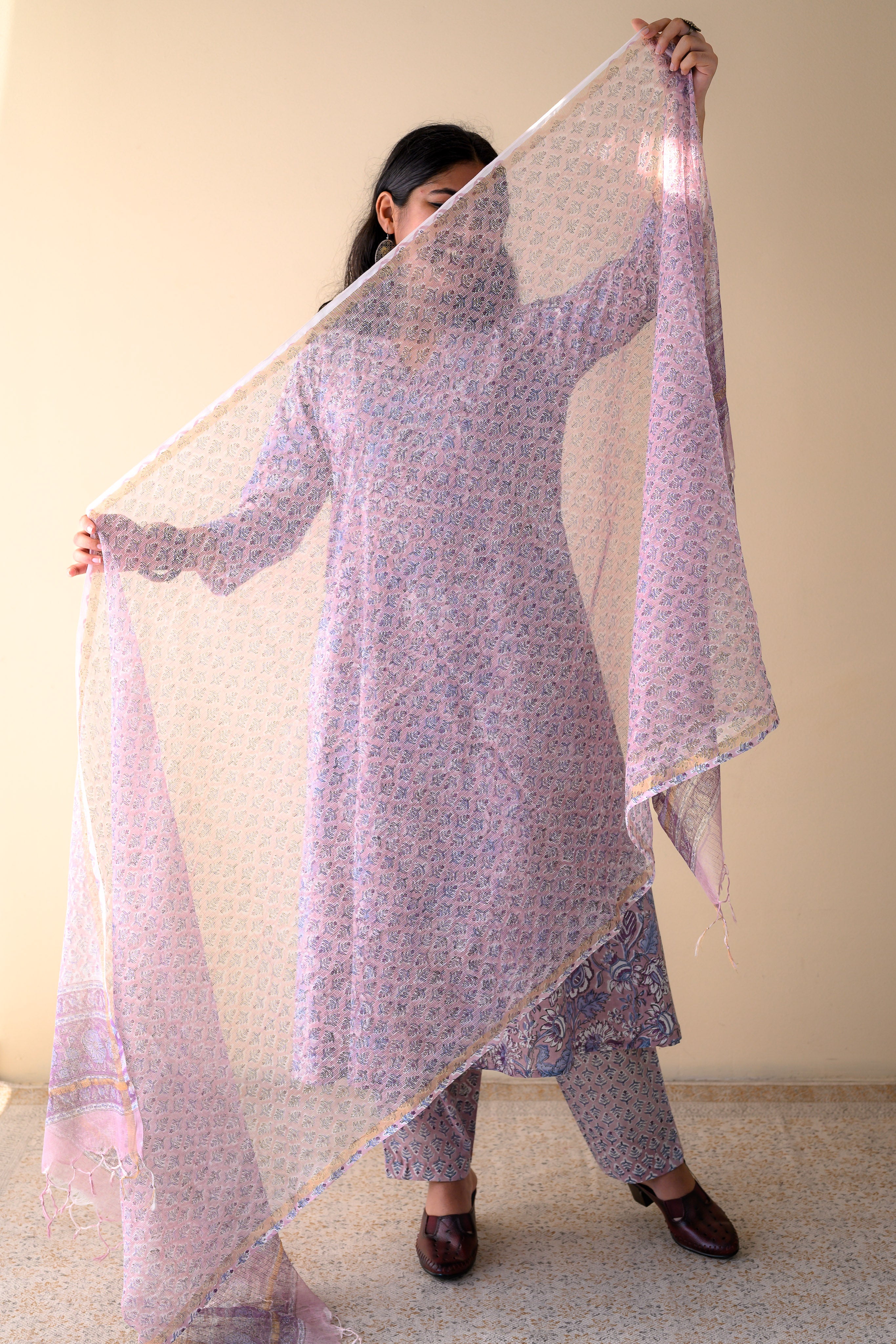 Arzoo Onion Pink Sanganeri Hand Print Kota Doria Dupatta