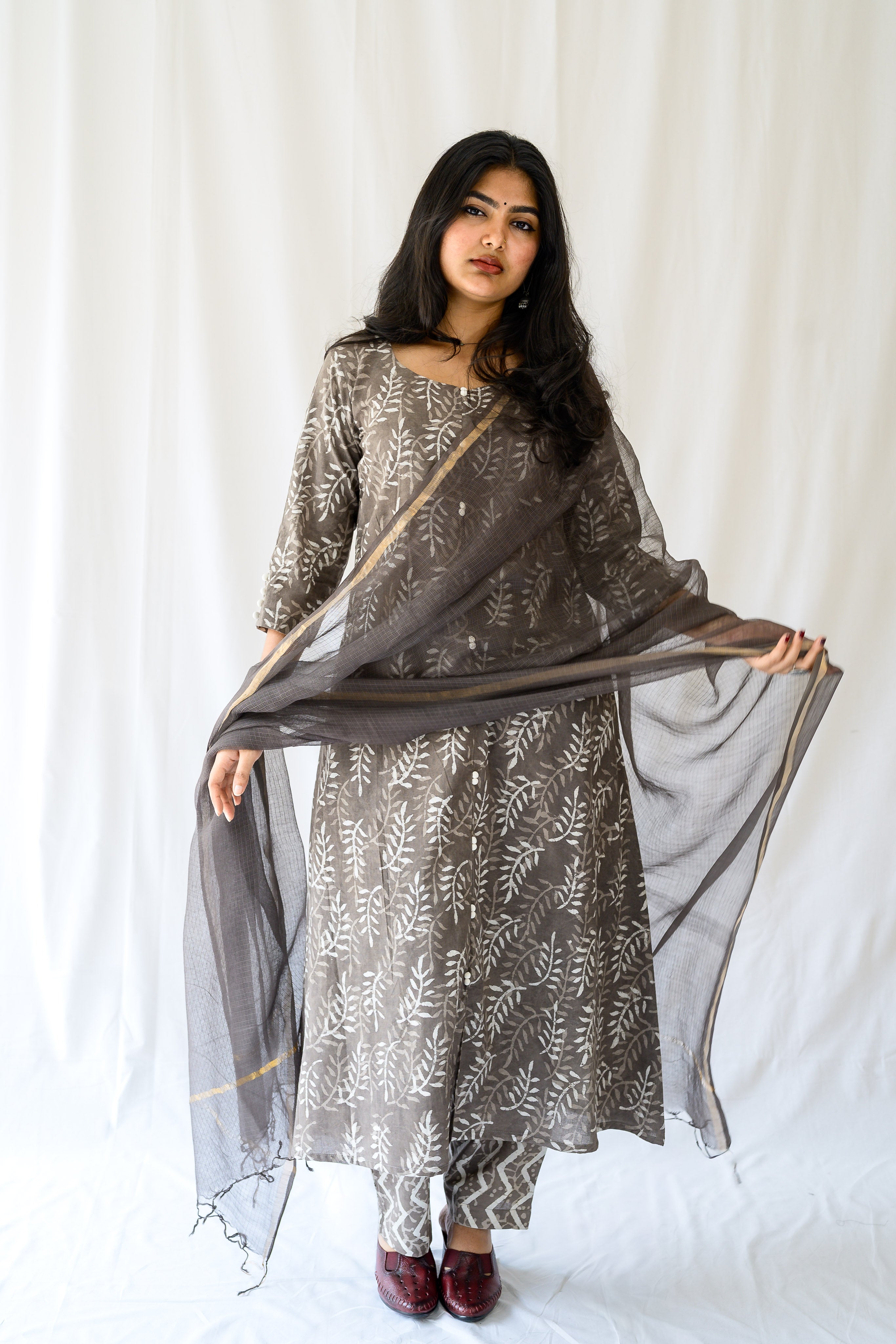 Set of 2- Stone Bagru Aline Kurta & Pants Set