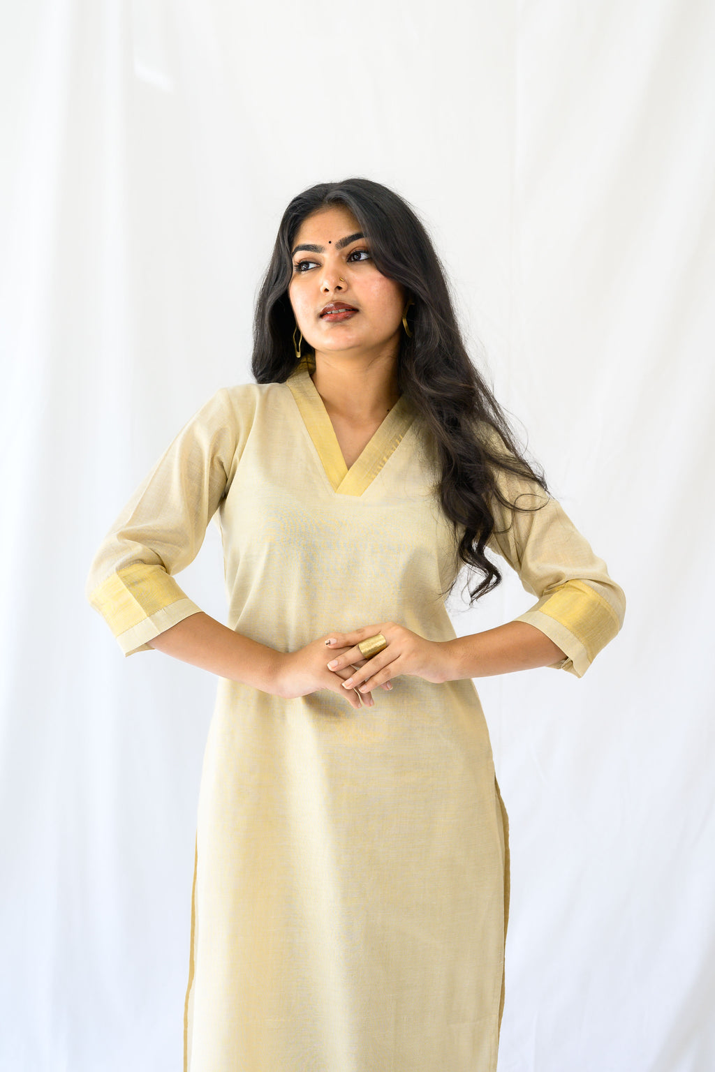 Kasavu Elegance Golden Tissue Straight Kurta