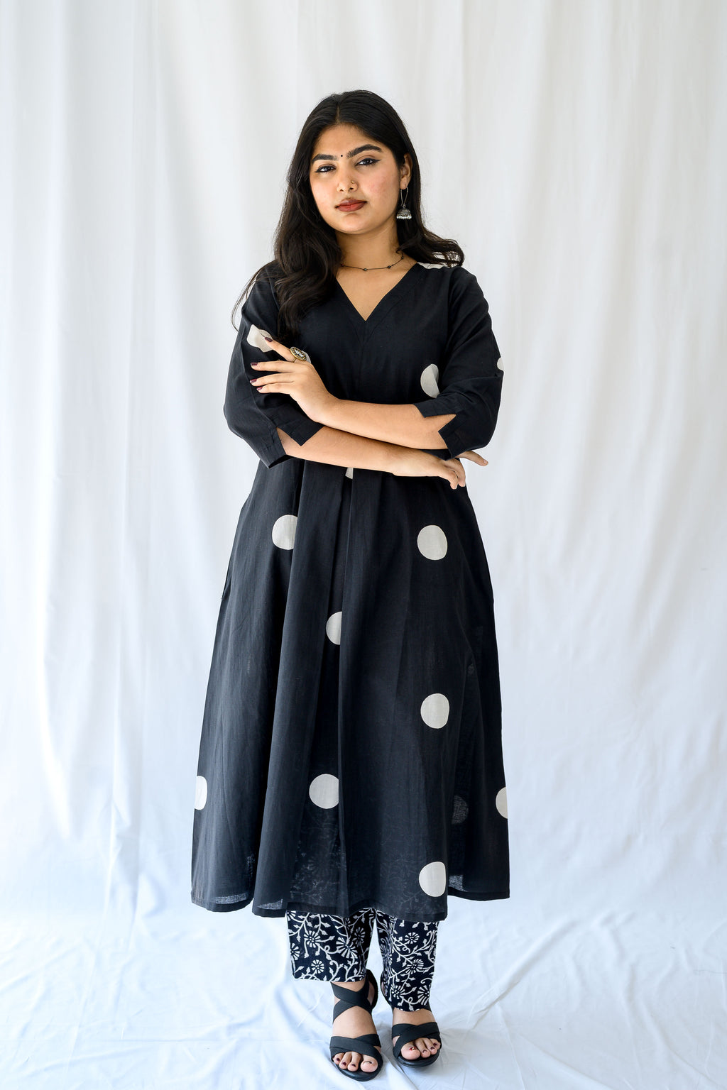 Set of 2- Polka Loca Black Box Pleated Kurtas & Pants