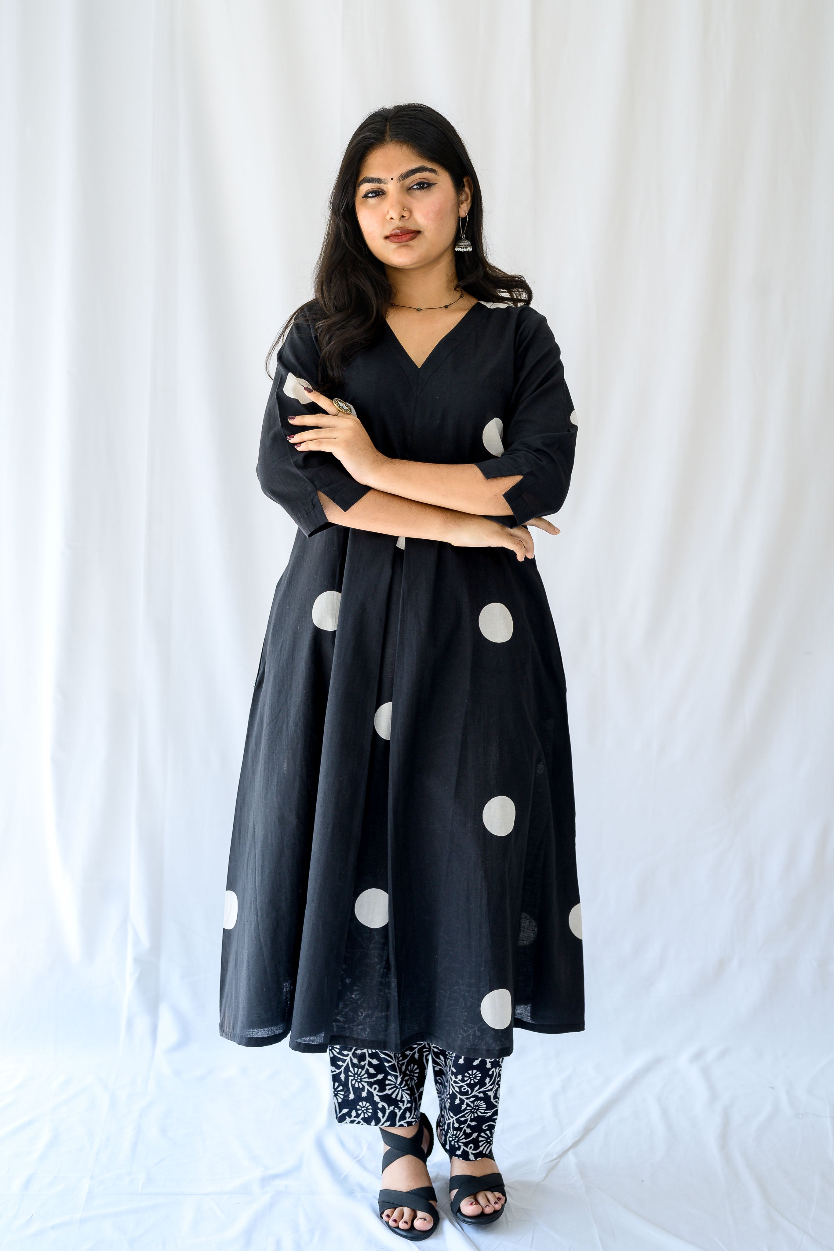 Set of 2- Polka Loca Black Box Pleated Kurtas & Pants