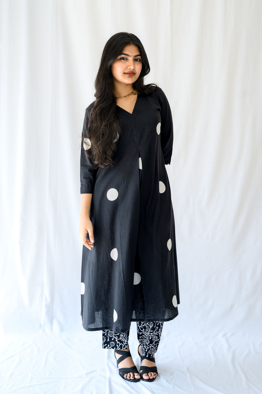 Set of 2- Polka Loca Black Box Pleated Kurtas & Pants