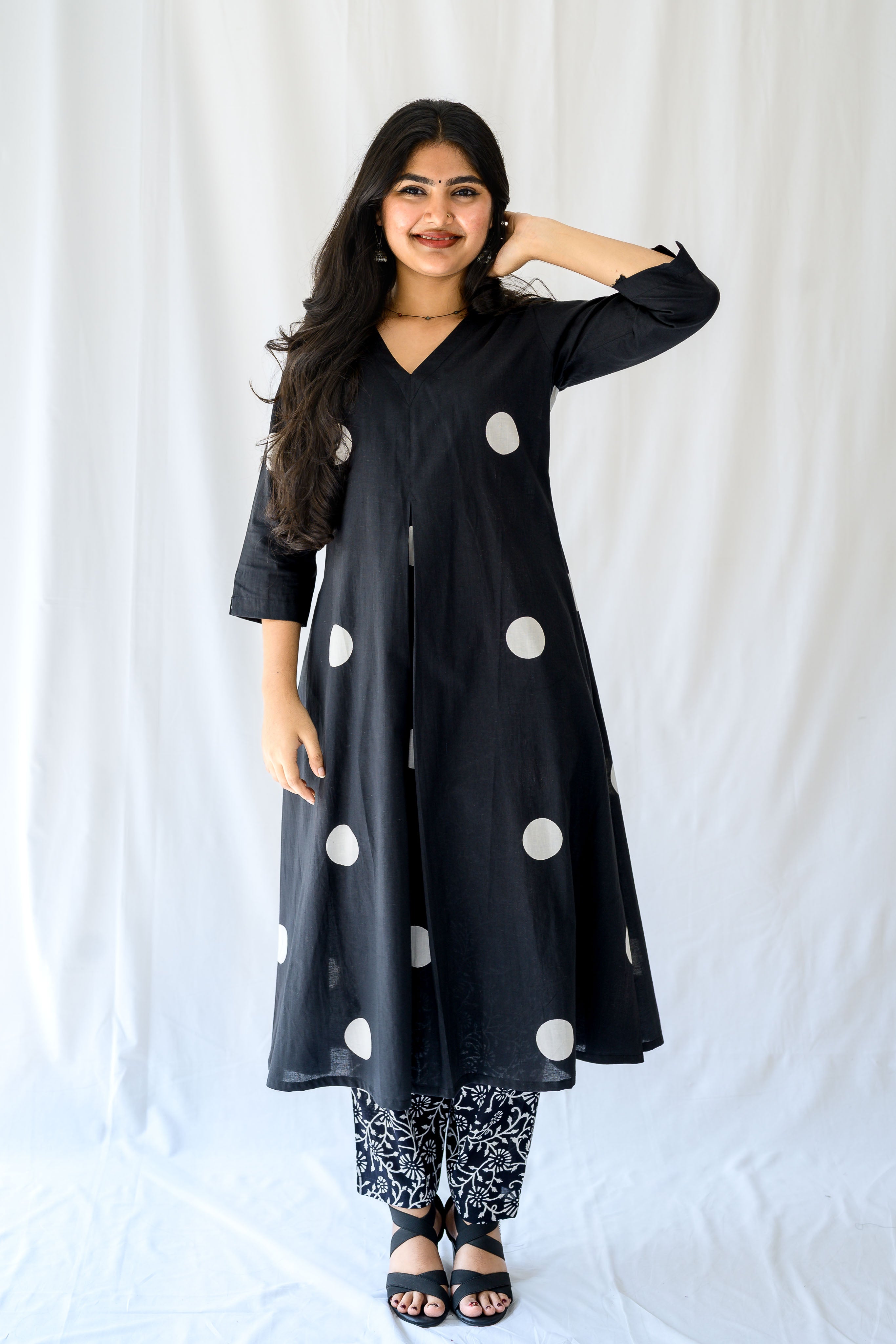Set of 2- Polka Loca Black Box Pleated Kurtas & Pants