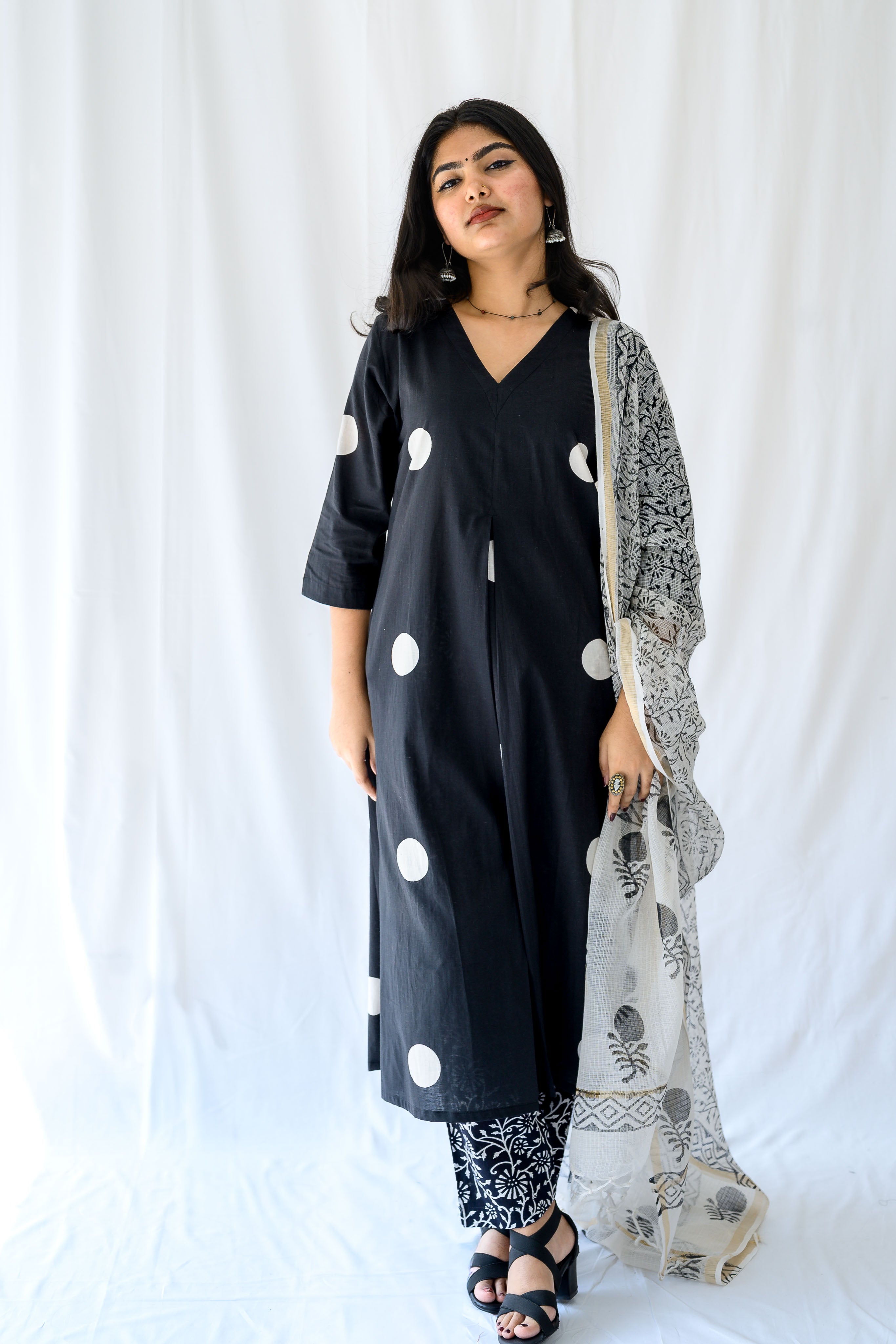 Set of 2- Polka Loca Black Box Pleated Kurtas & Pants