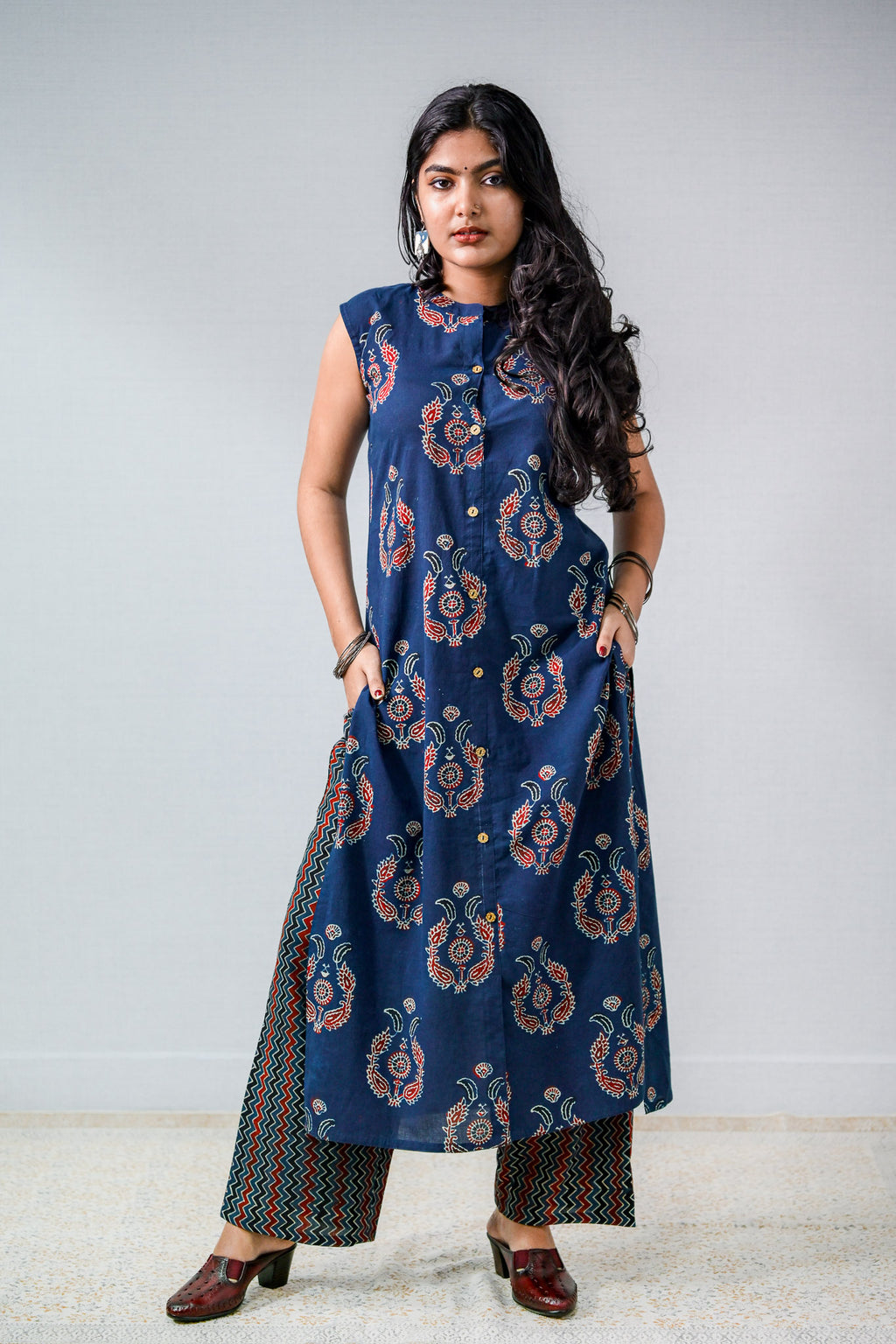 Pankhuri Indigo Ajrakh Sleeveless Kurta