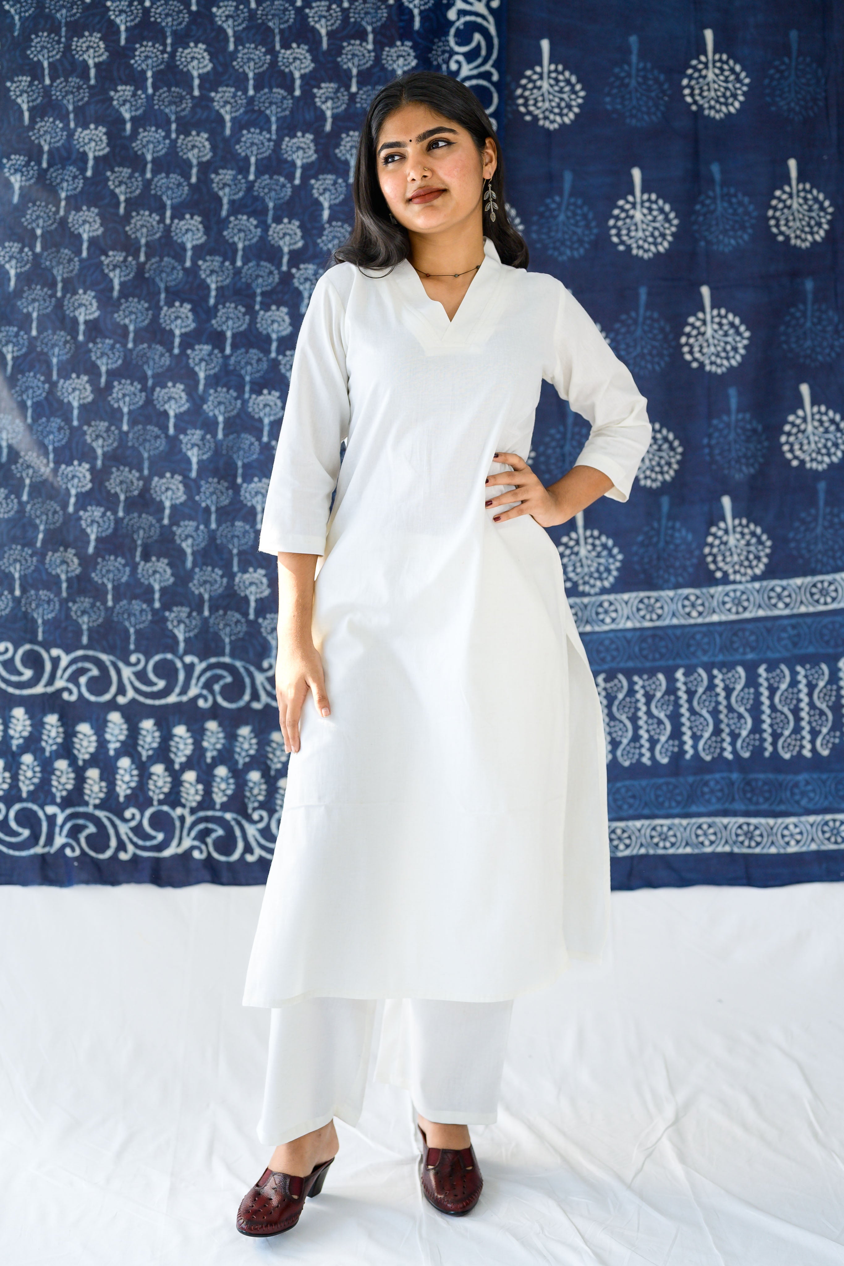 Off White Cotton Linen Collar Kurta