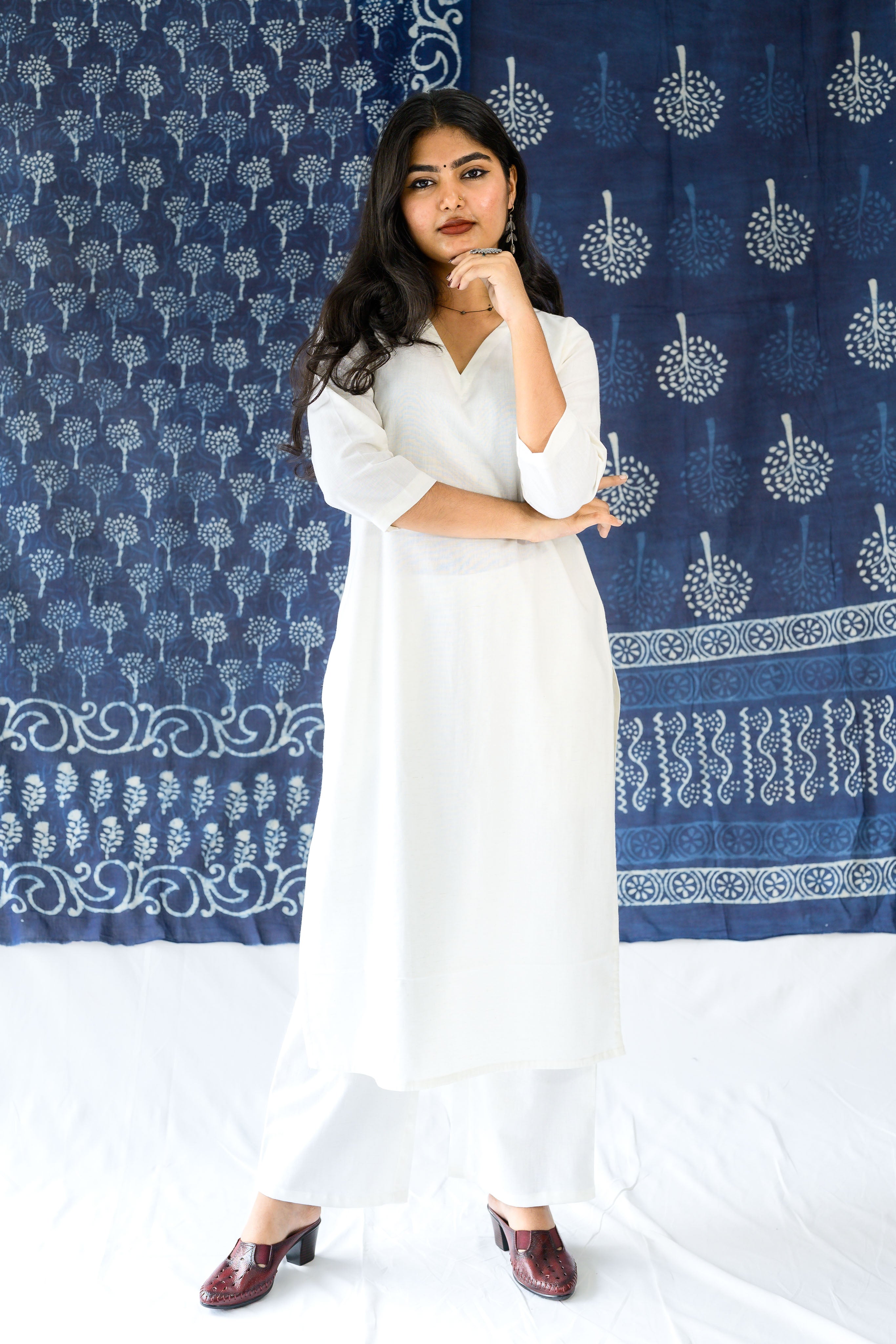 Off White Cotton Flax V Neck Kurta