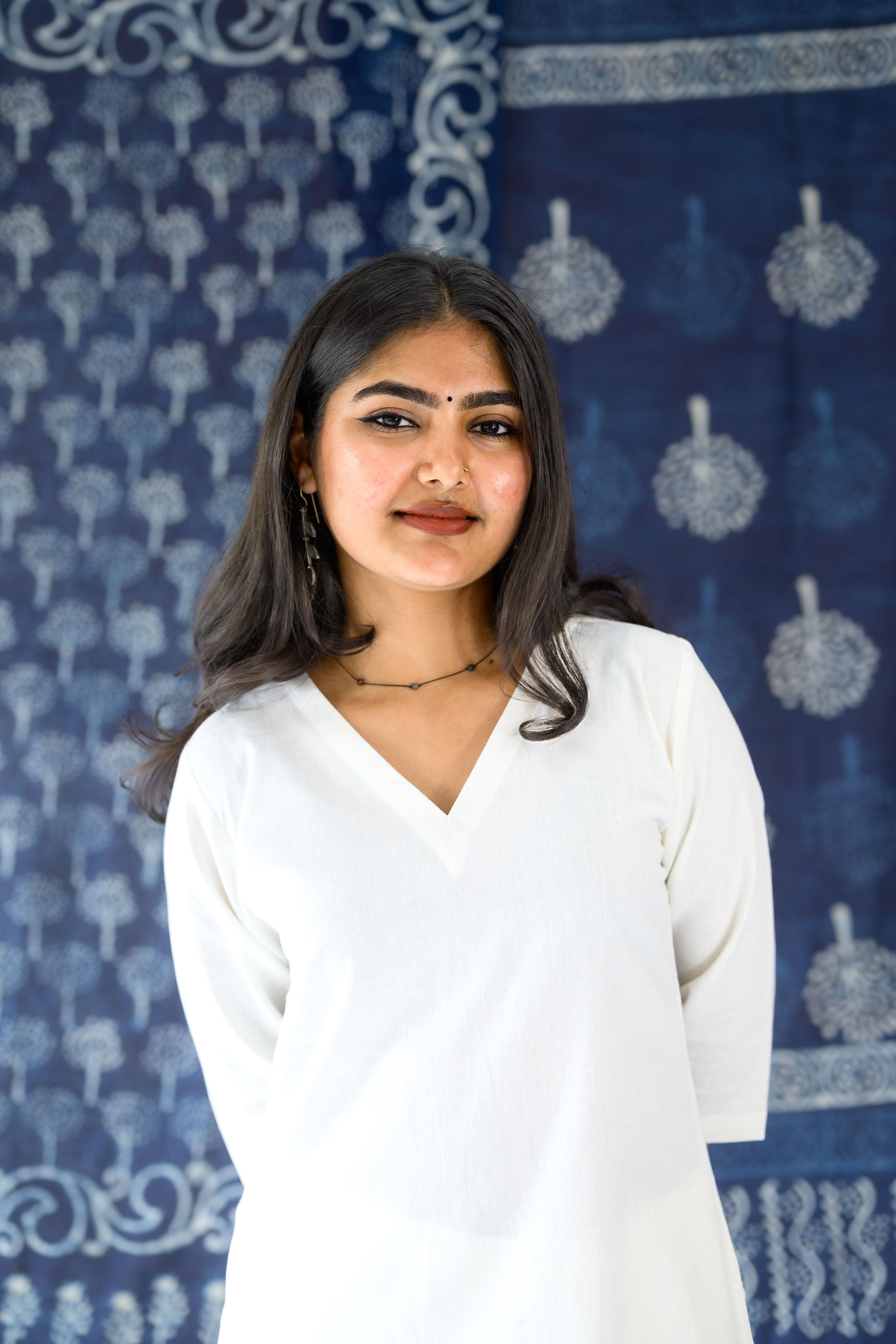 Off White Cotton Flax V Neck Kurta