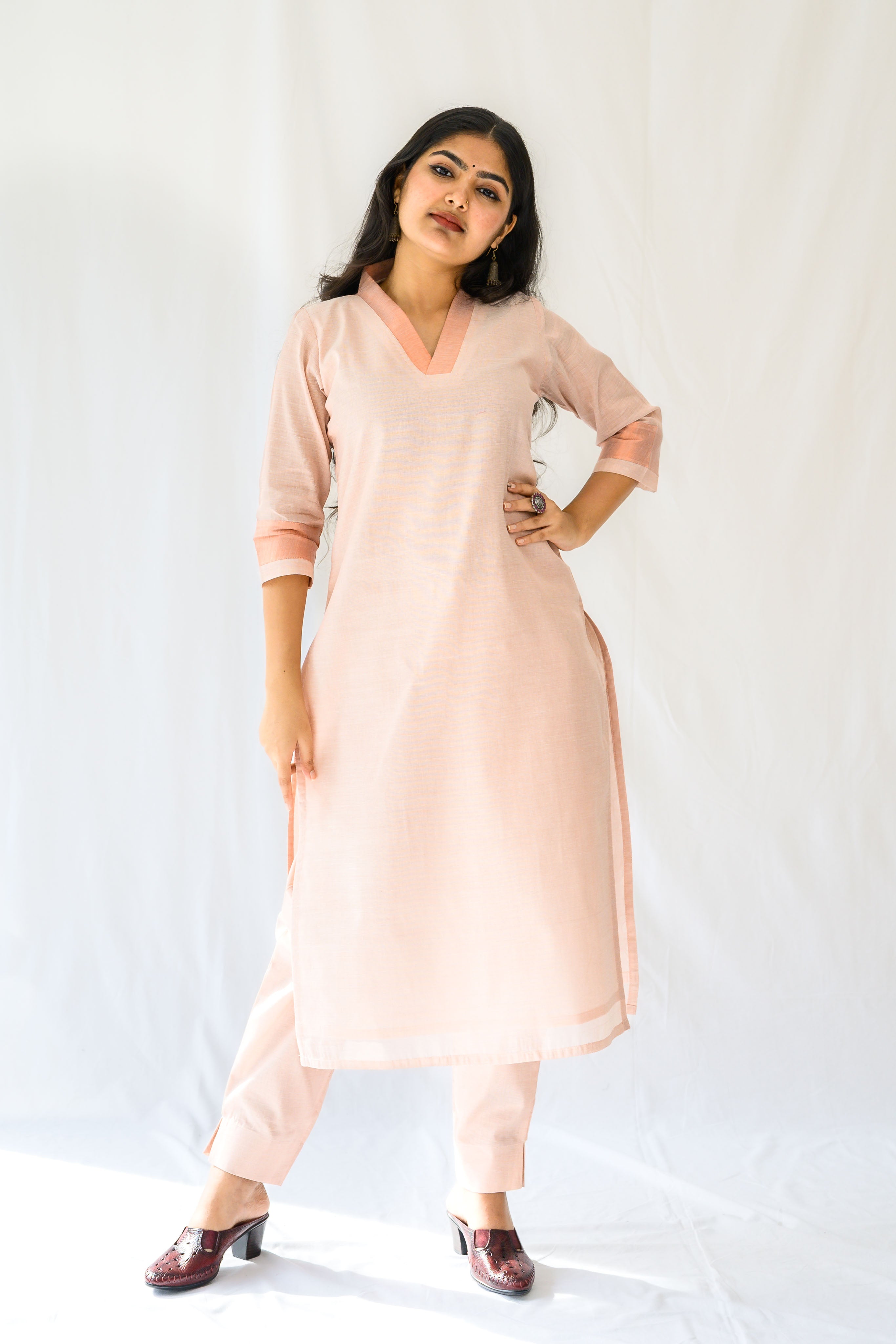 Kasavu Elegance Copper Tissue Straight Kurta