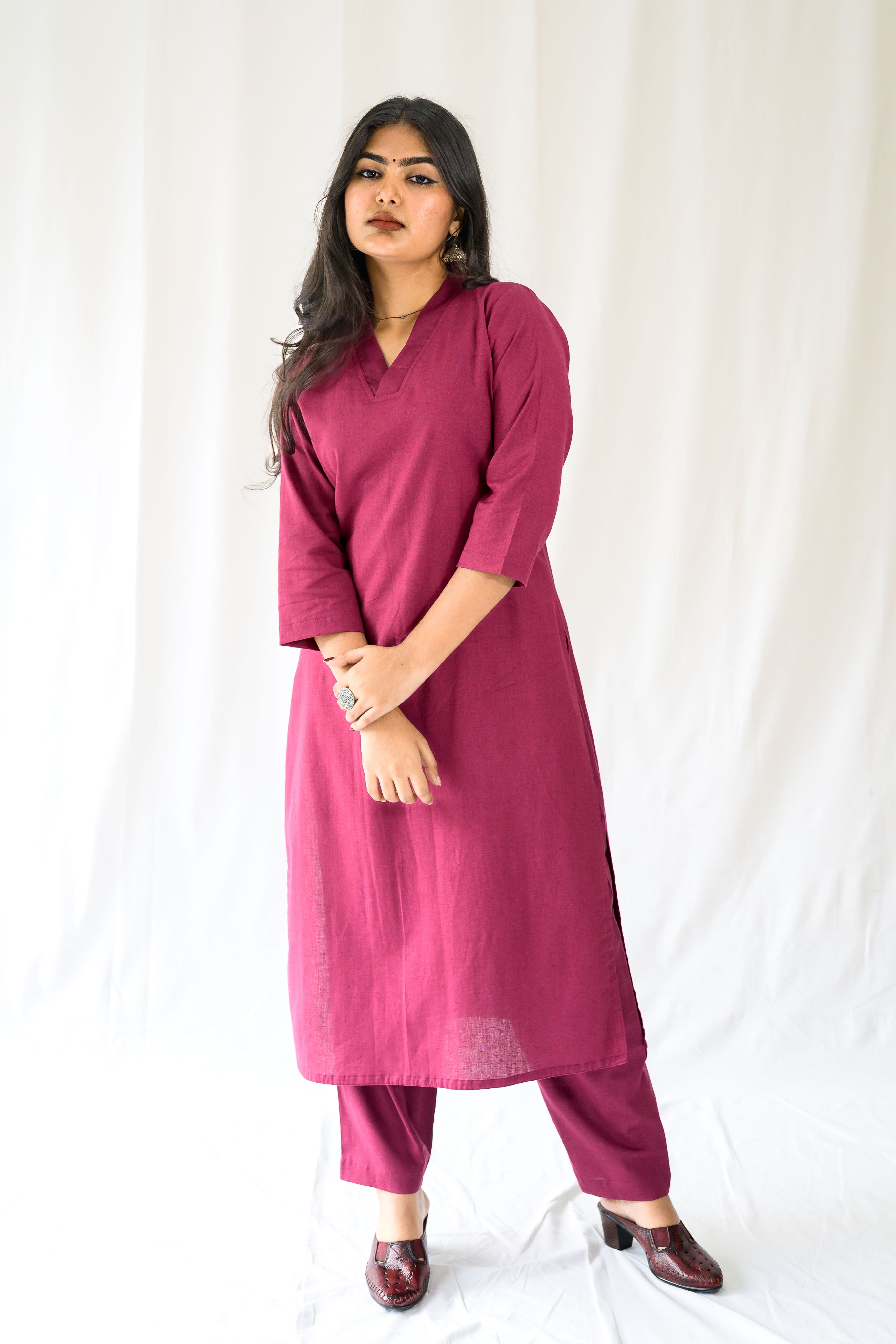 Set of 2- Wine Cotton Flax Collar Neck Kurta & Pants Set