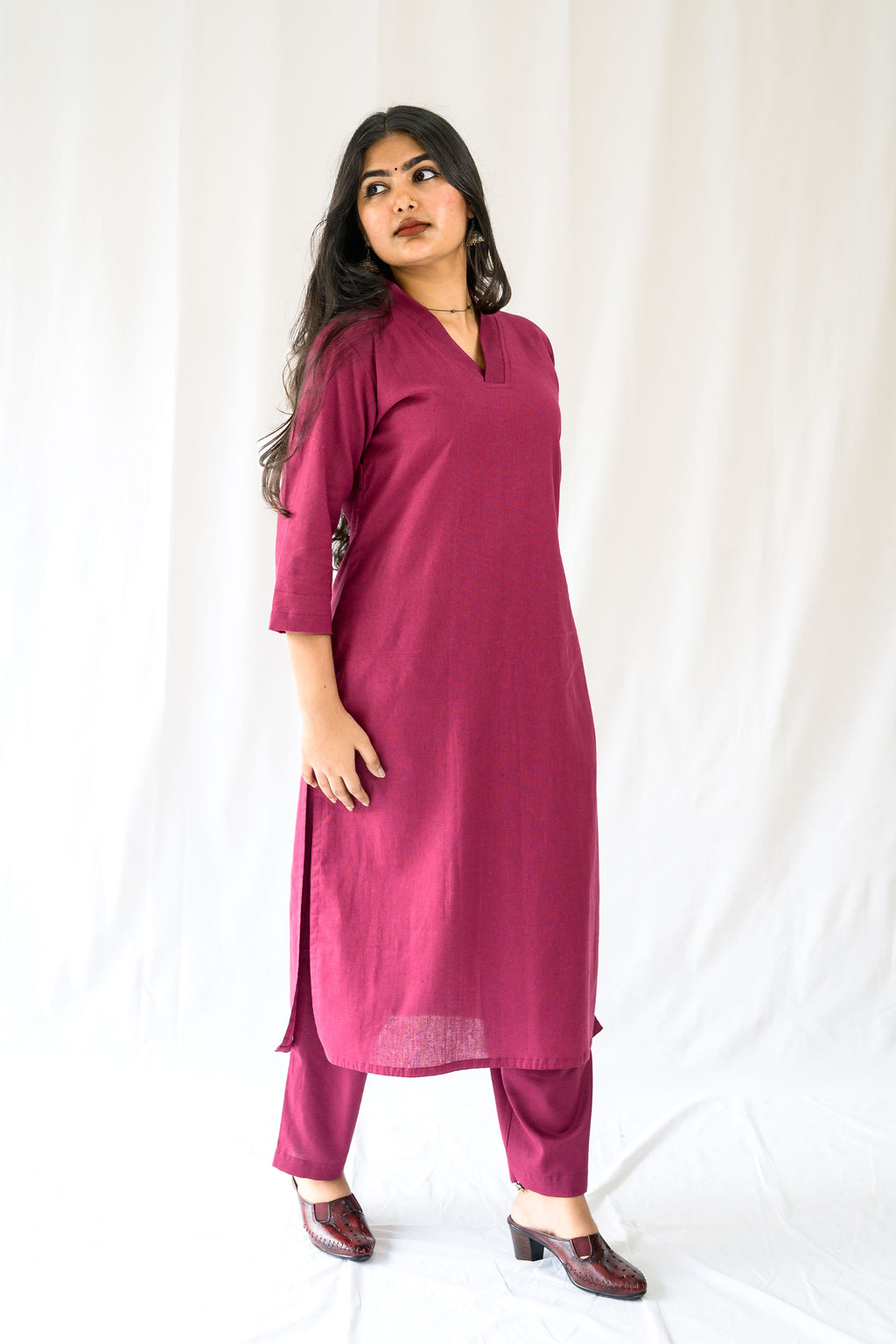 Set of 2- Wine Cotton Flax Collar Neck Kurta & Pants Set